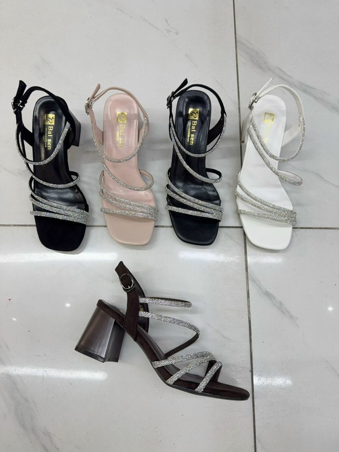 босоножки женские,,стильные босоножки,босоножки на каблуках,модные босоножки