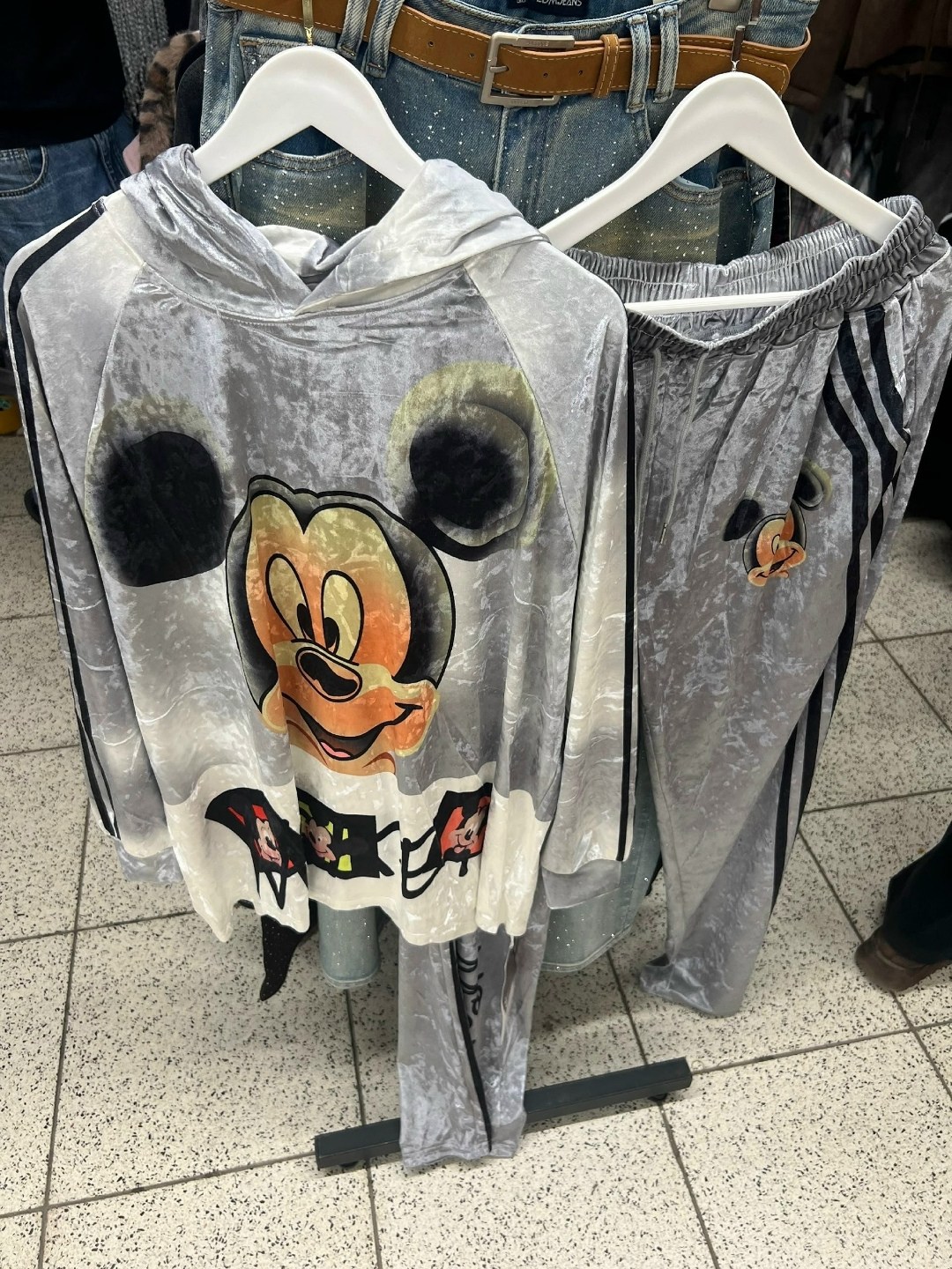 костюм велюровый,cпортивный костюм велюровый,женский велюровый костюм,костюм стильный,костюм спортивные женские костюмы