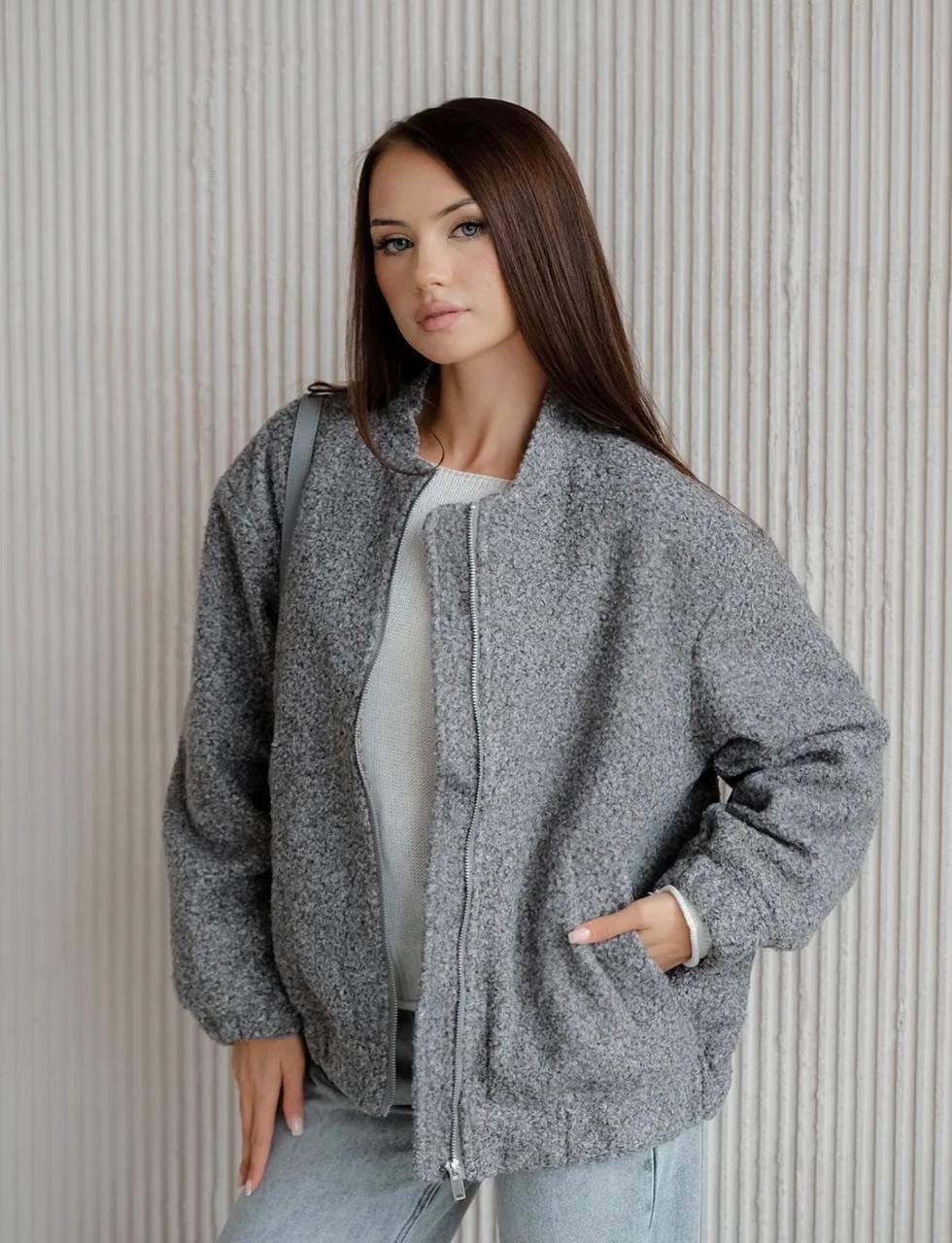 куртка-бомбер oversize из ткани с ворсом серый,бомбер куртка оверсайз весенняя manoo,куртка-бомбер оверсайз из ткани с ворсом befree,куртка-бомбер оверсайз из ткани с ворсом befree цвет темно-серый,ку