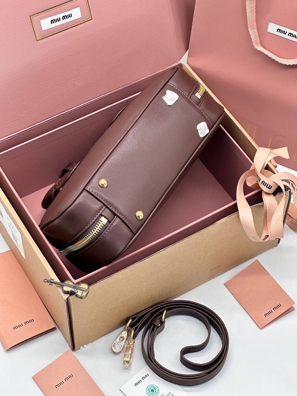 сумка miu miu,женская сумка miu miu,сумка,модная сумка,сумки брендовая
