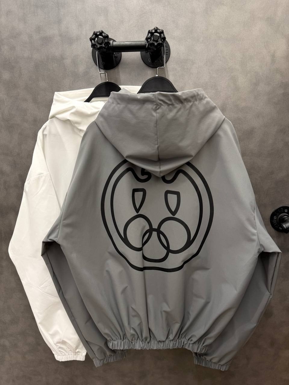 куртка повседневная,легкая куртка,куртка,куртка женская,куртка спортивная