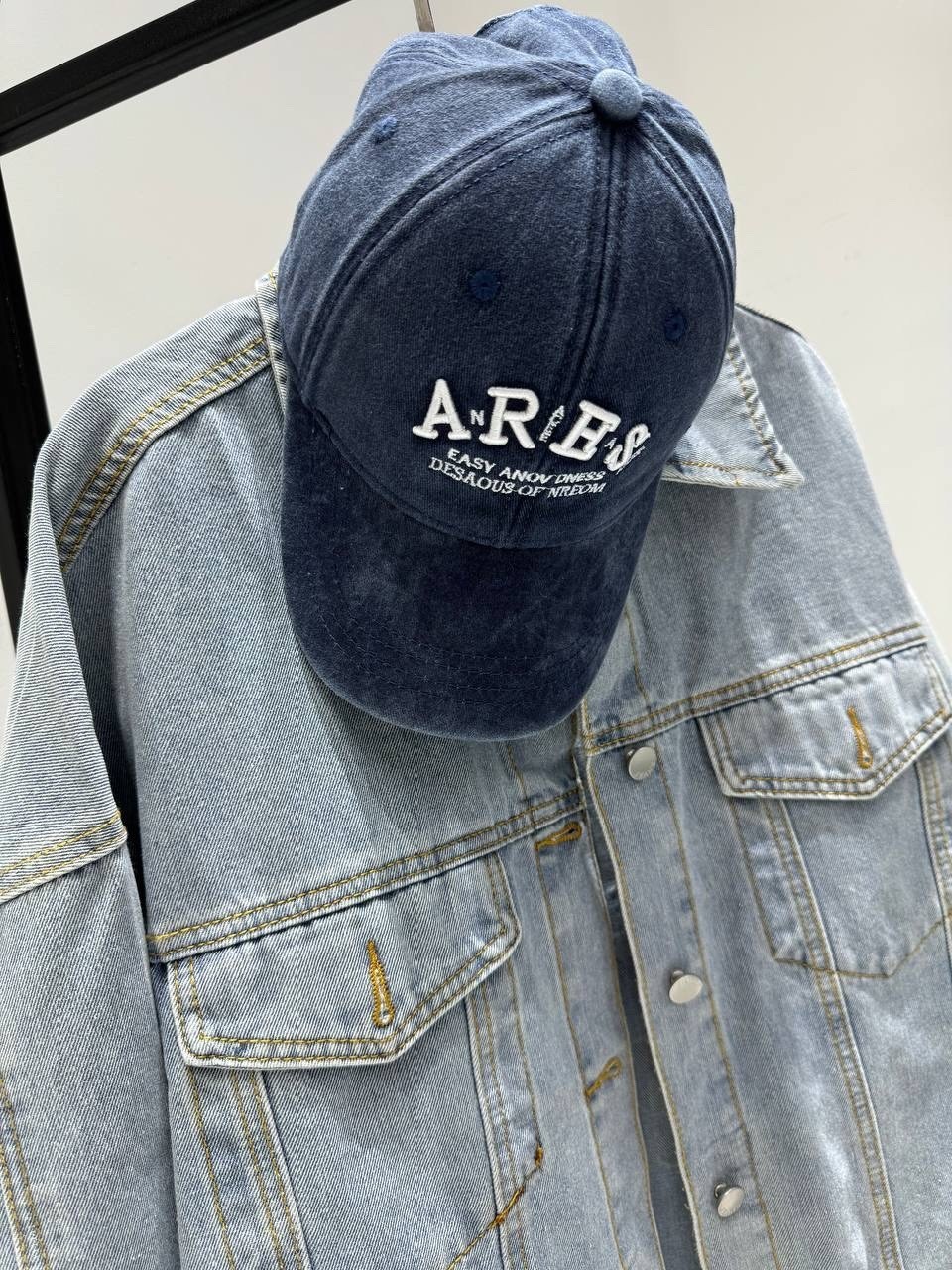 бейсболка стильная,модные бейсболки,бейсболка женская,стильная кепка,бейсболка для женщин и мужчин