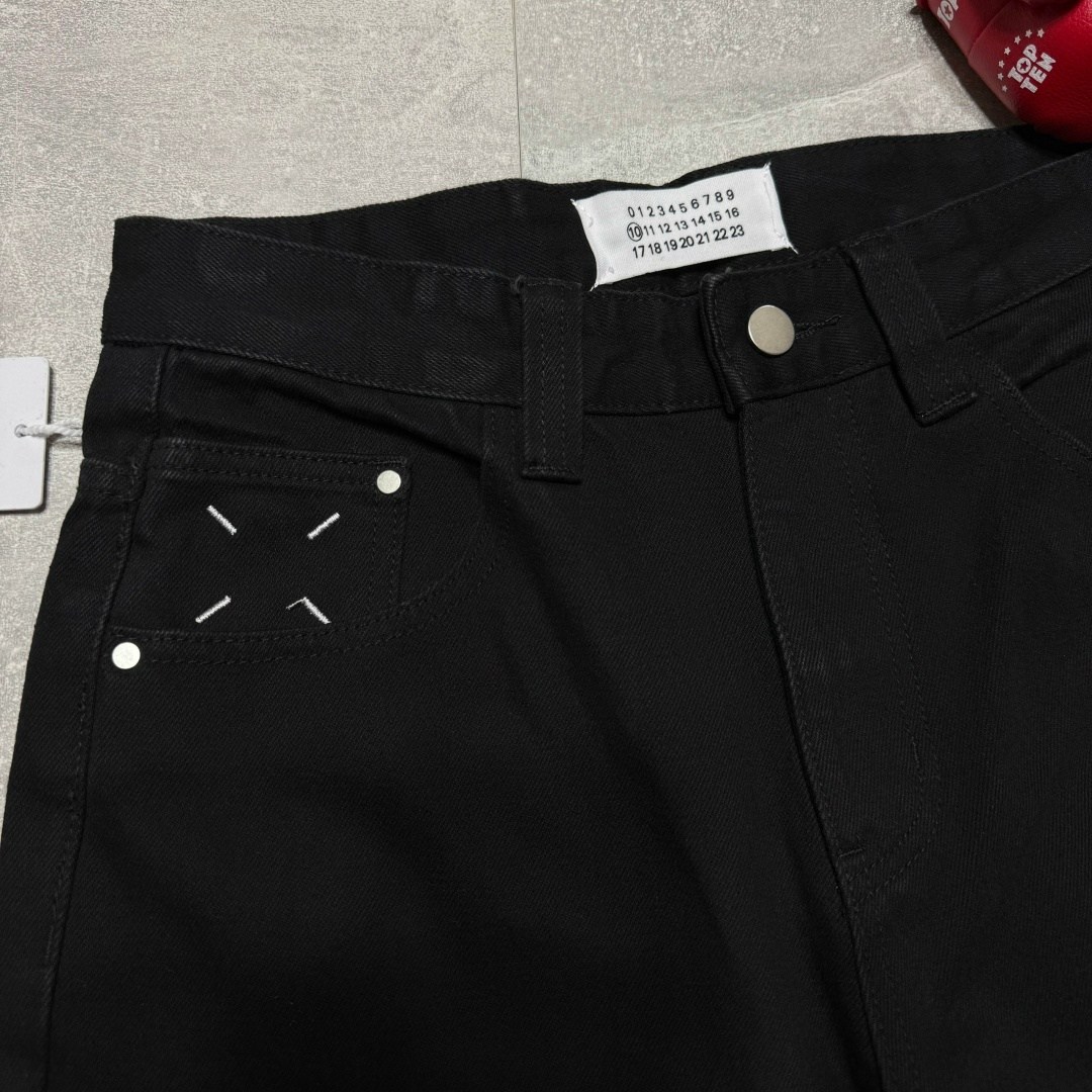 джинсы мужские,брюки джинсы,джинсы черные,широкие джинсы черные,джинсы с карманами