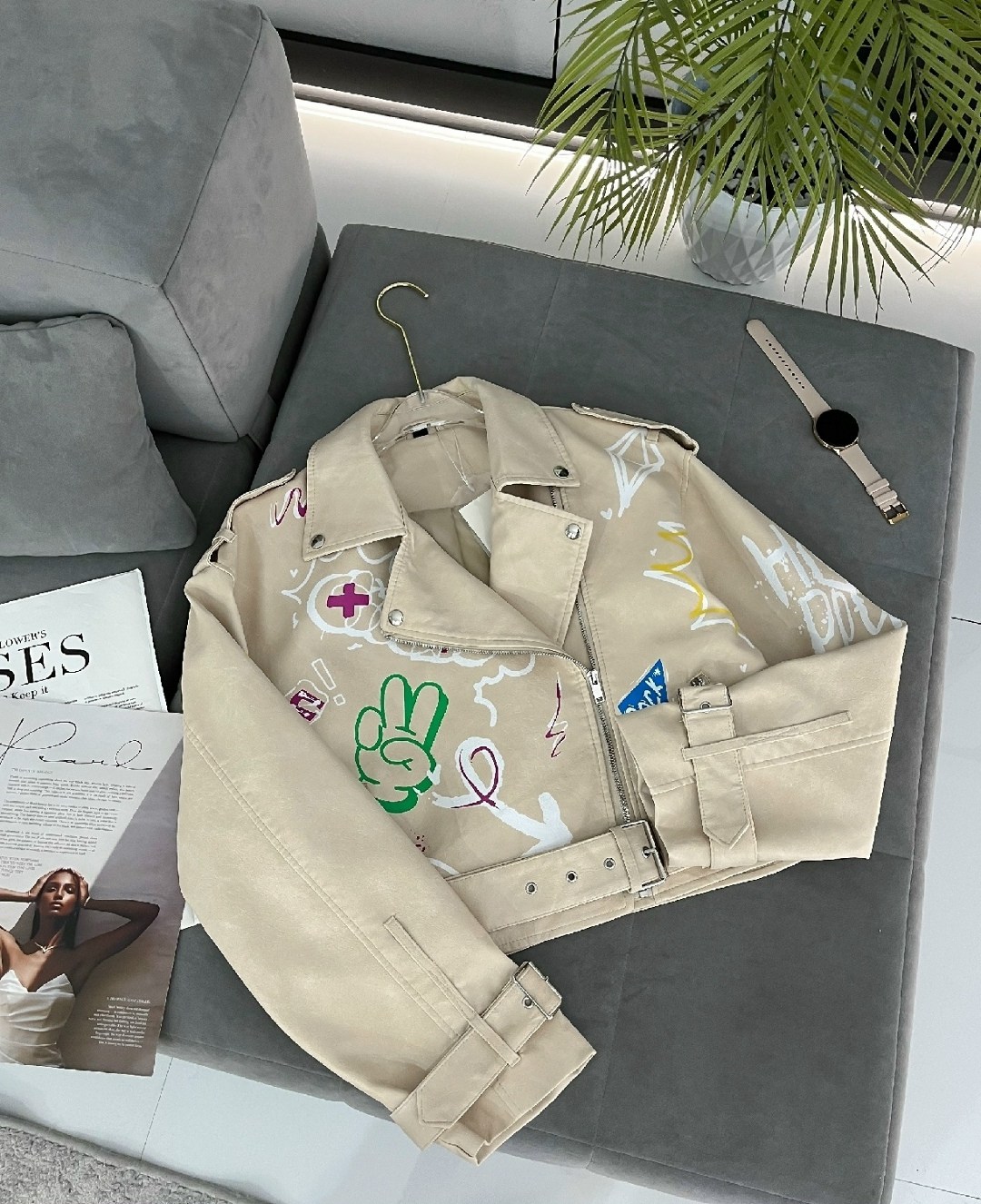 косуха куртка экокожа оверсайз с надписями винтажная,косуха кожаная куртка экокожа оверсайз,куртка кожаная,косуха кожаная куртка весенняя оверсайз the royal fashion,куртка косуха