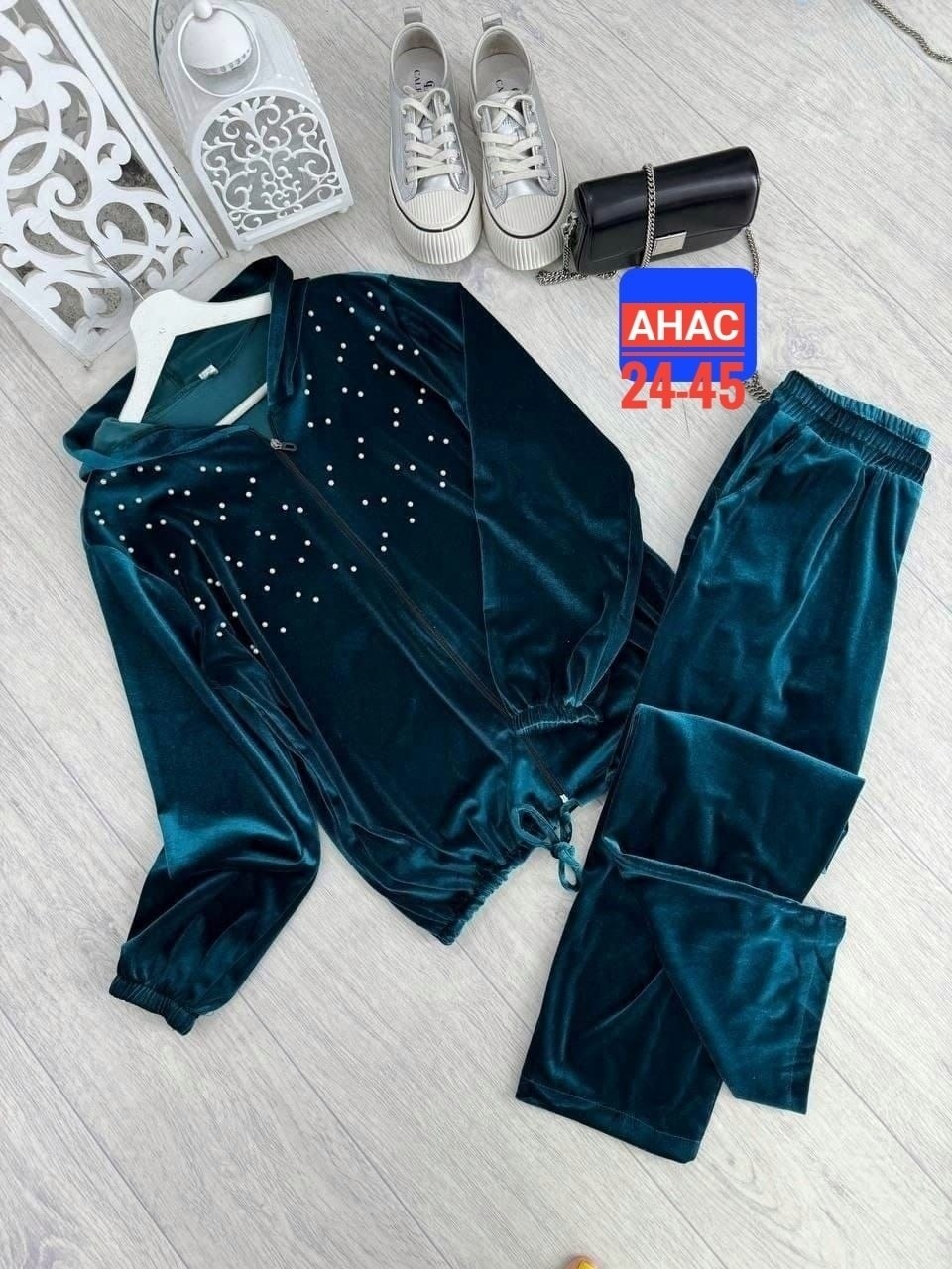 костюм женский велюровый большого размера,велюровый спортивный костюм больших размеров,велюровый спортивный костюм женски,костюм велюровый спортивный большие размеры,спортивный женский костюм больших