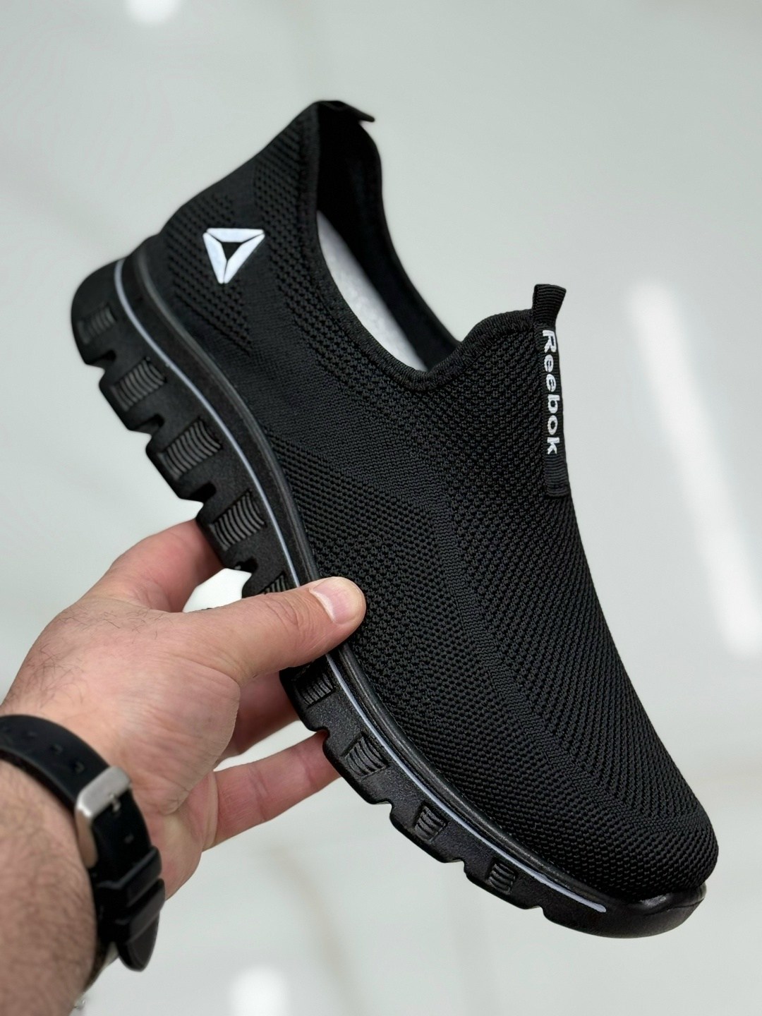 ,мужские кроссовки adidas,кроссовки adidas,кроссовка мужской,кроссовка