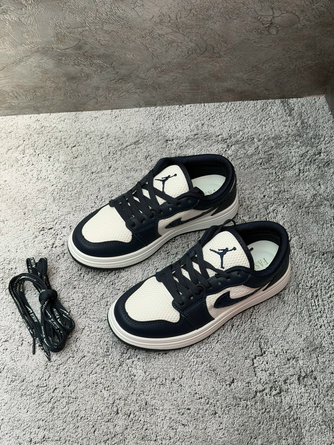 кроссовки,air jordan 1 low midnight navy,nike air jordan 1 low,air jordan 1 low,koston x air jordan 1 low sb midnight navy