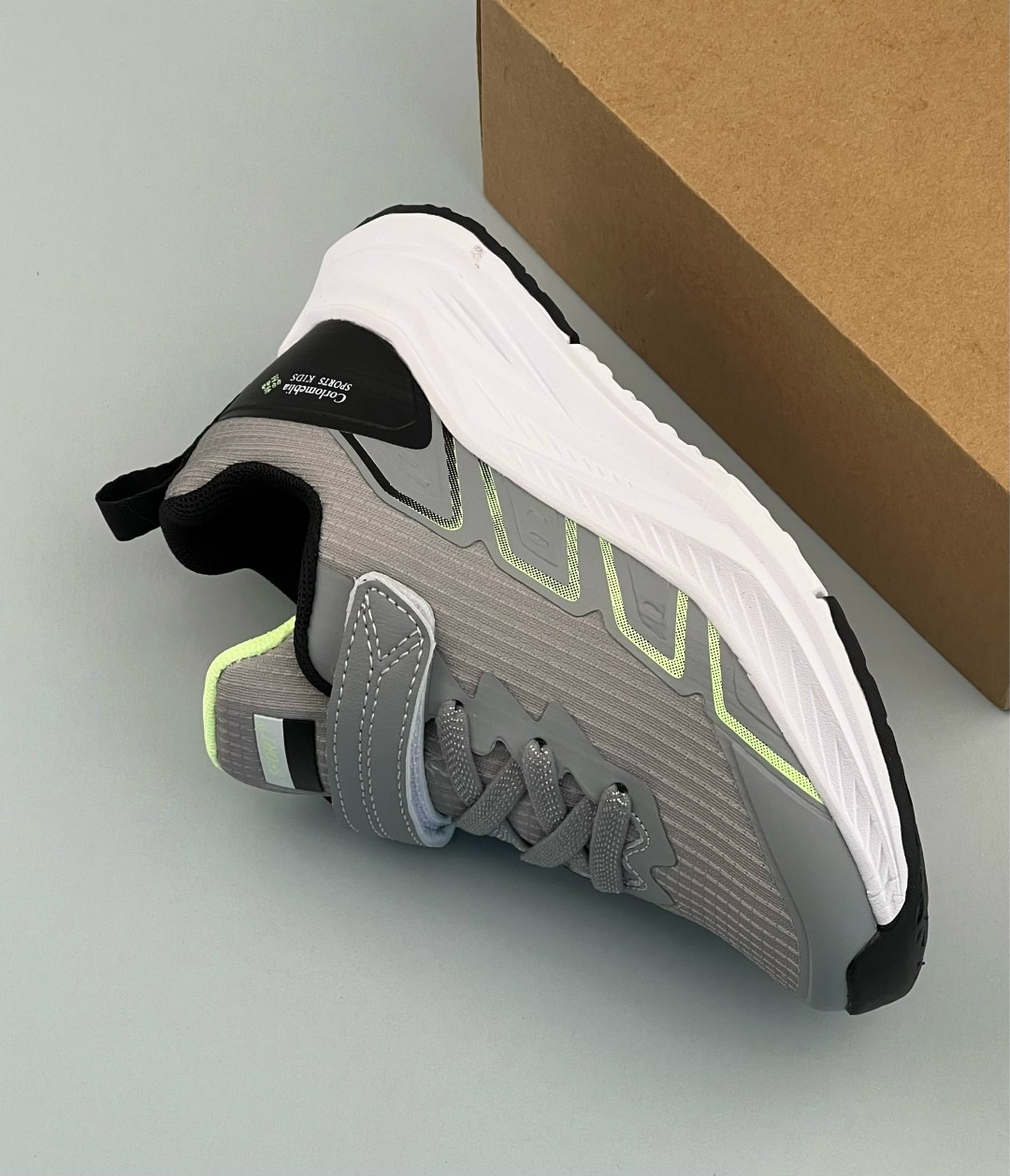 кроссовки,кроссовки для мальчика,детские кроссовки,спортивная ,кроссовка детская