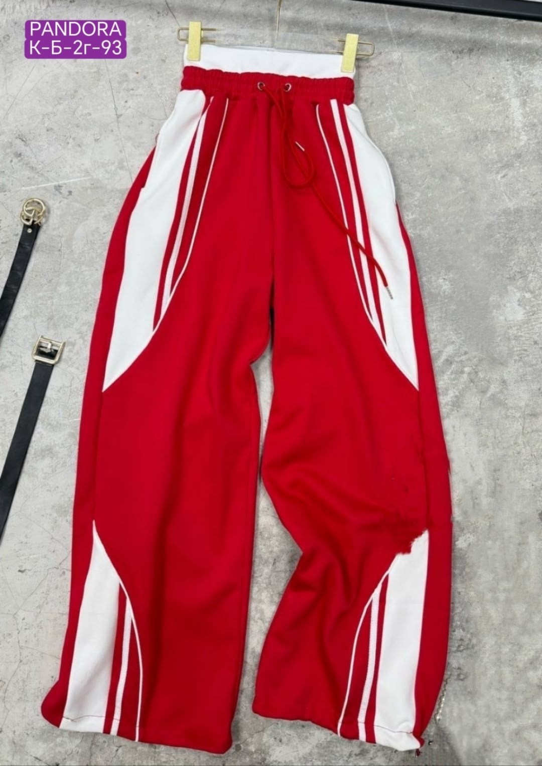 женские спортивные штаны,брюки спортивные,брюки спортивные женская,штаны свободные,женские спортивные брюки с полосками по бокам