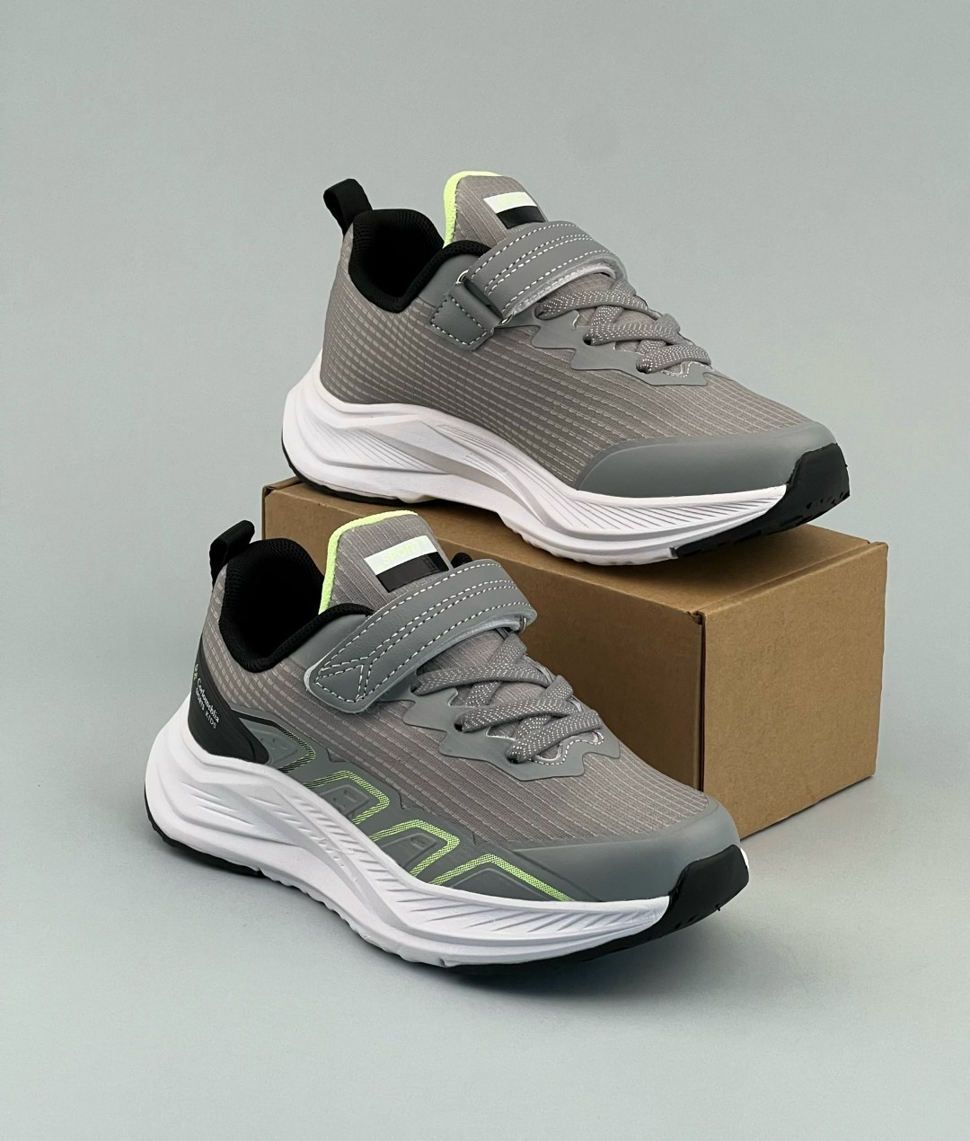 кроссовки,кроссовки для мальчика,детские кроссовки,спортивная ,кроссовка детская