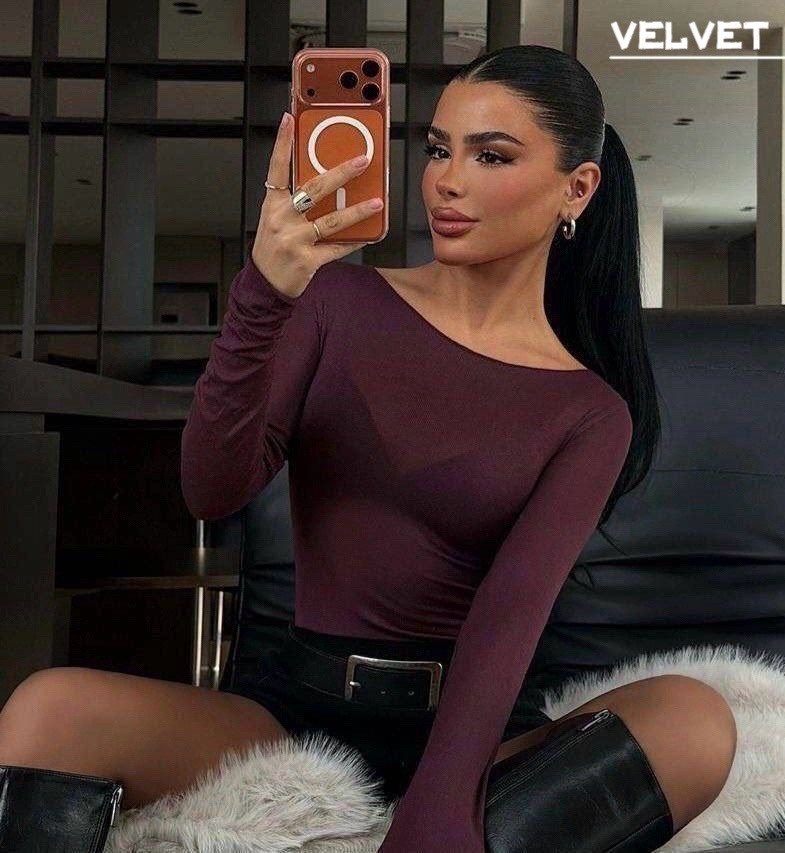 женская кофта,кофта с вырезом,кофта,блуза,кофта лапша