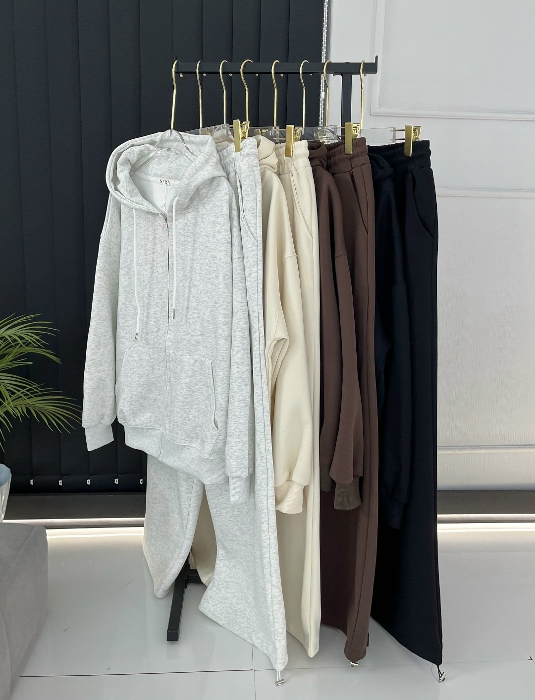 стильные костюмы,костюм молочный,спортивный костюм,повседневный спортивный костюм,женский костюм спортивный на флисе