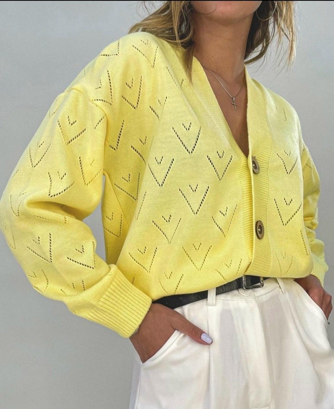 кофта кардиган укороченный на пуговицах в дырках,женская кофта на пуговицах кардиган,кофта кардиган,кардиган женский короткий на пуговицах,кардиган женский