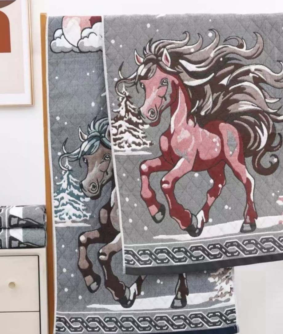 полотенца "символ года" 100% хлопок махровая фактура 50х90 см,полотенце стеганое банное женское,полотенца с лошадью набор подарочный новый год 2026 kse-ni,полотенца с лошадью набор подарочный новый го