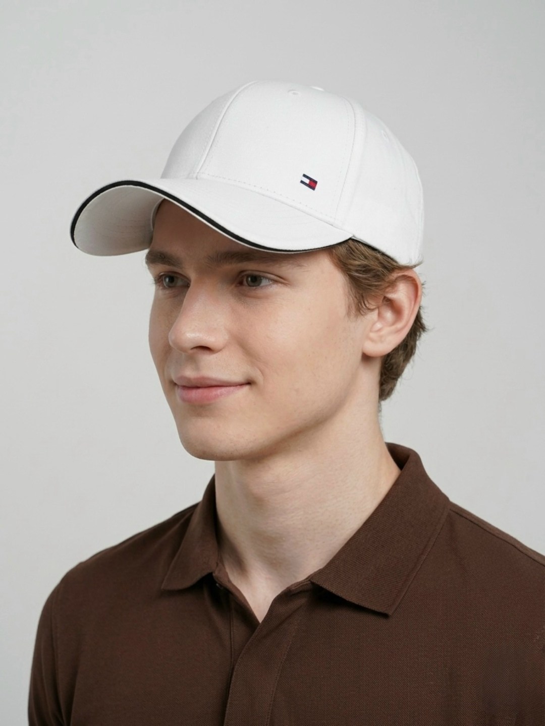 белая кепка томми хилфигер,бейсболка tommy hilfiger,белая мужская кепка tommy hilfiger,мужские бейсболки tommy hilfiger,мужская кепка tommy hilfiger