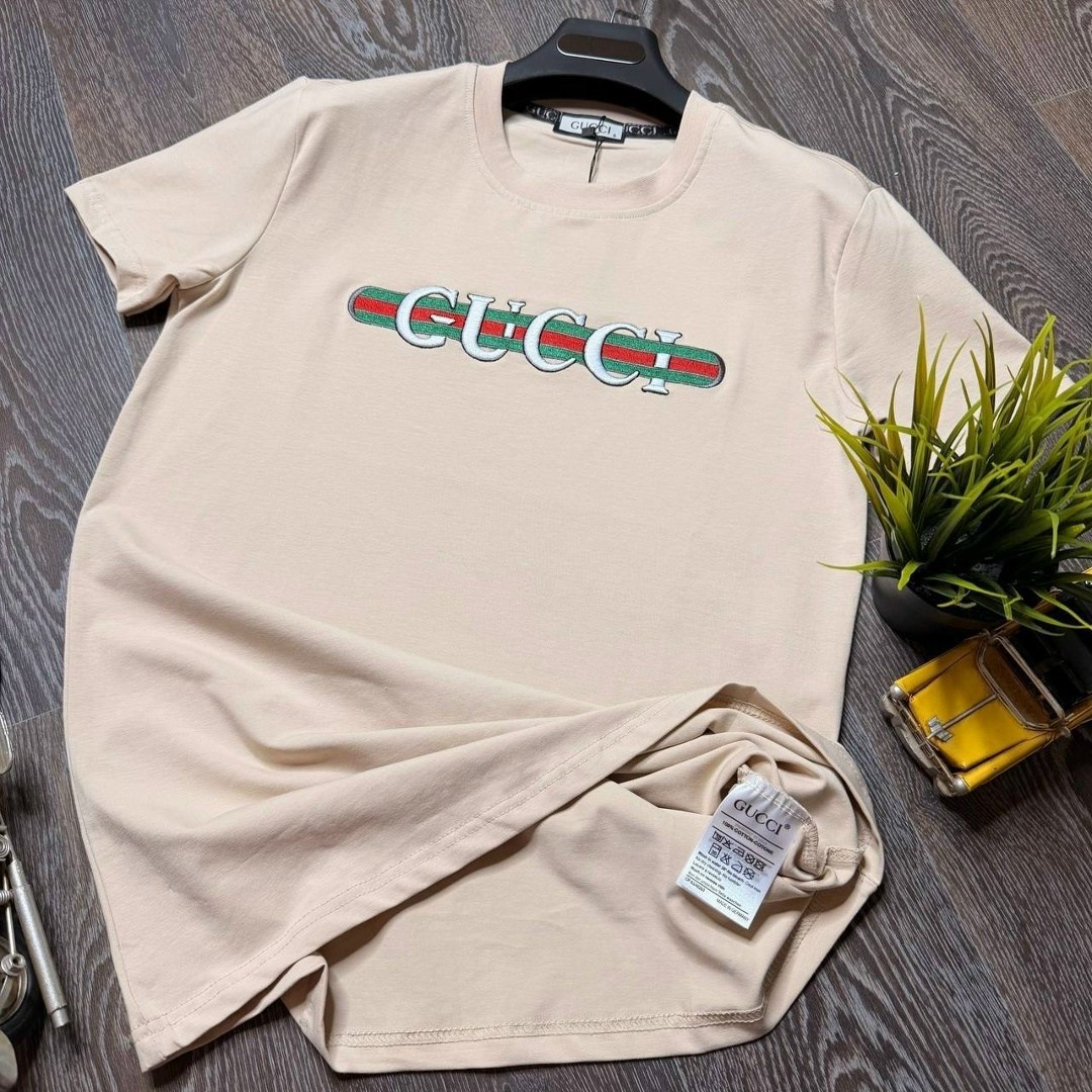 футболка gucci,футболка гуччи,футболка гуччи паль,футболка гуччи белая мужская,футболка гуччи молочного цвета мужская