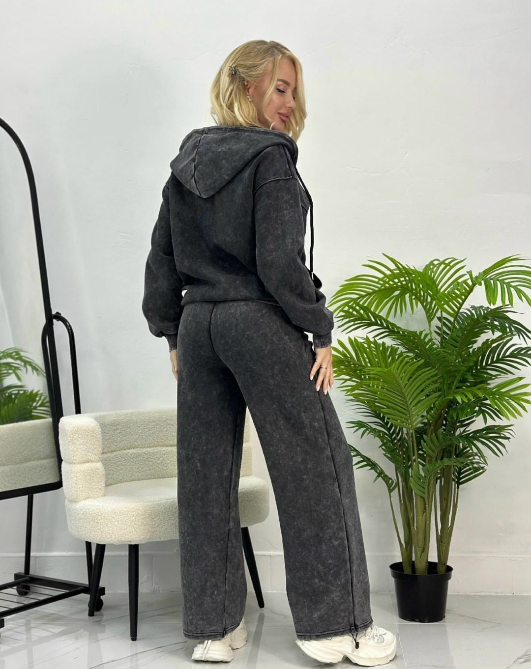 женский спортивный костюм,велюровый костюм,велюровый костюм женский,спортивный костюм варенка,спортивный костюм