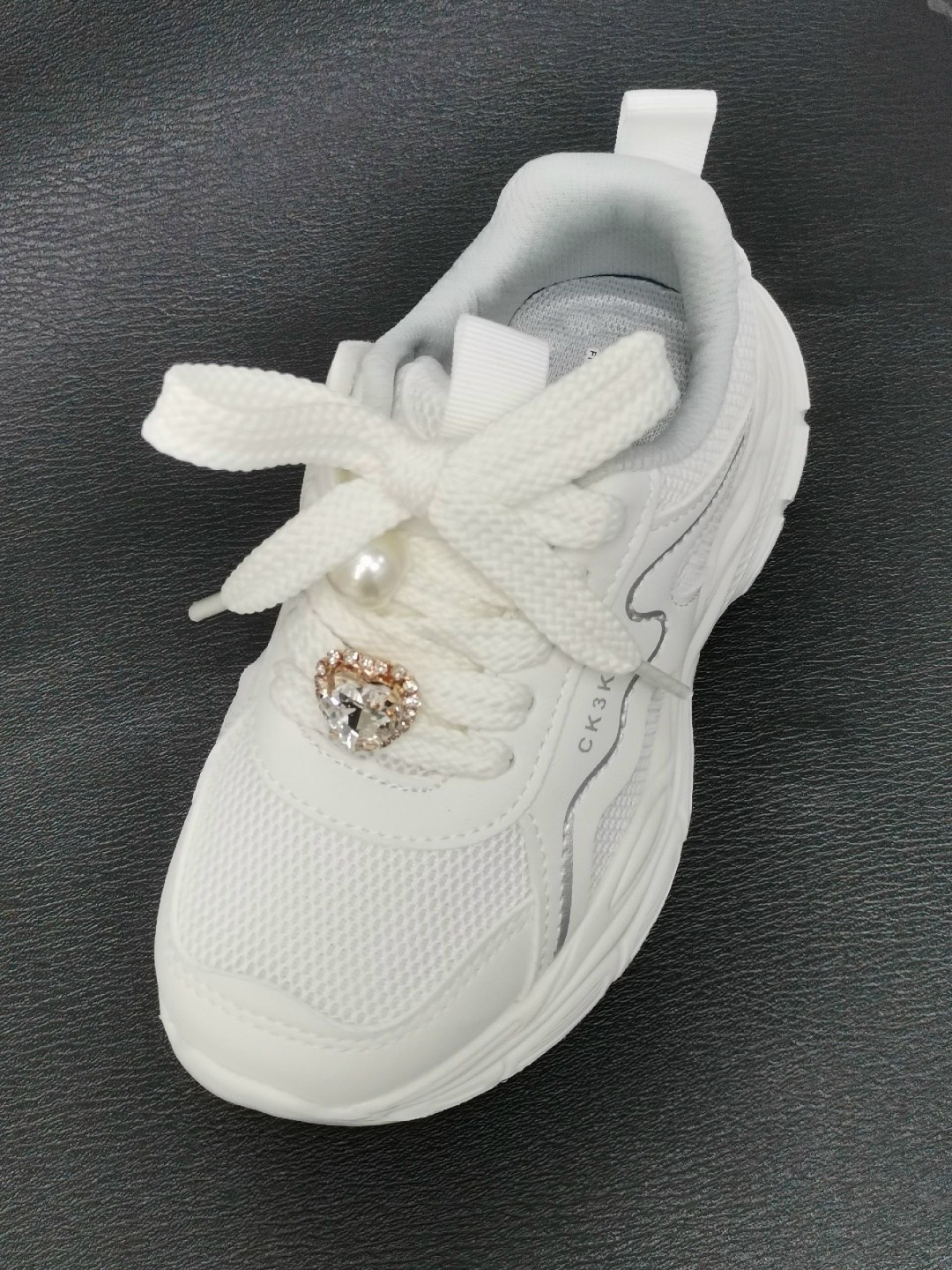 женские кроссовки,украшение для обуви,кроссовки женские белые,массивные кроссовки,украшения для шнурков