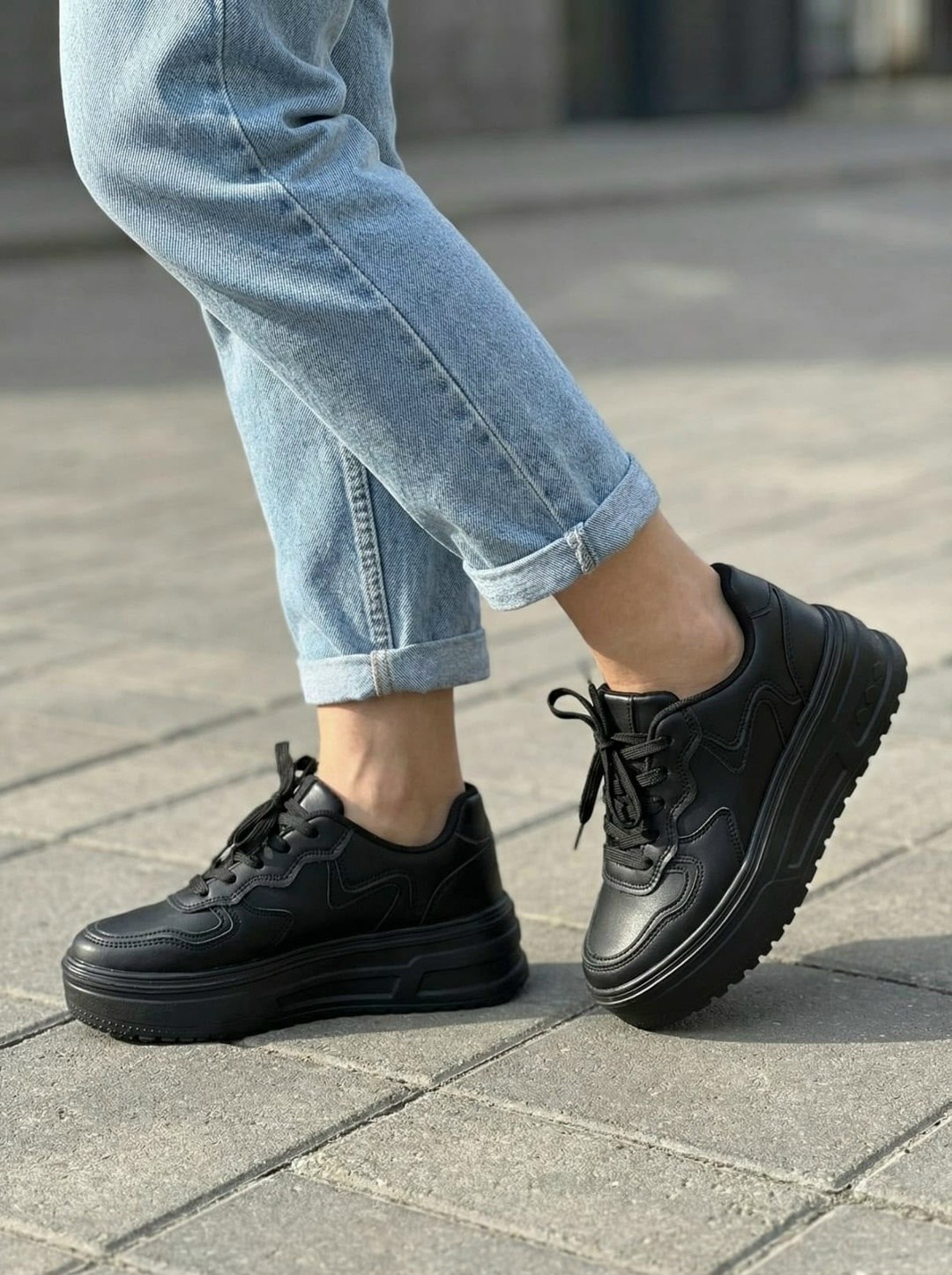 ,женские кроссовки,повседневные кроссовки,кроссовка,спортивная