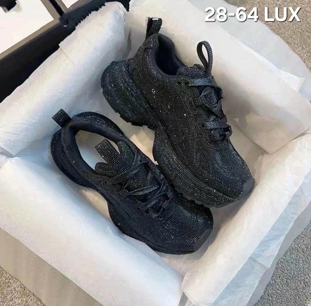 кроссовки balenciaga женские,женские кроссовки balenciaga блестящие со стразами,кроссовки со стразами,кроссовки женские со стразами,кроссовки женские