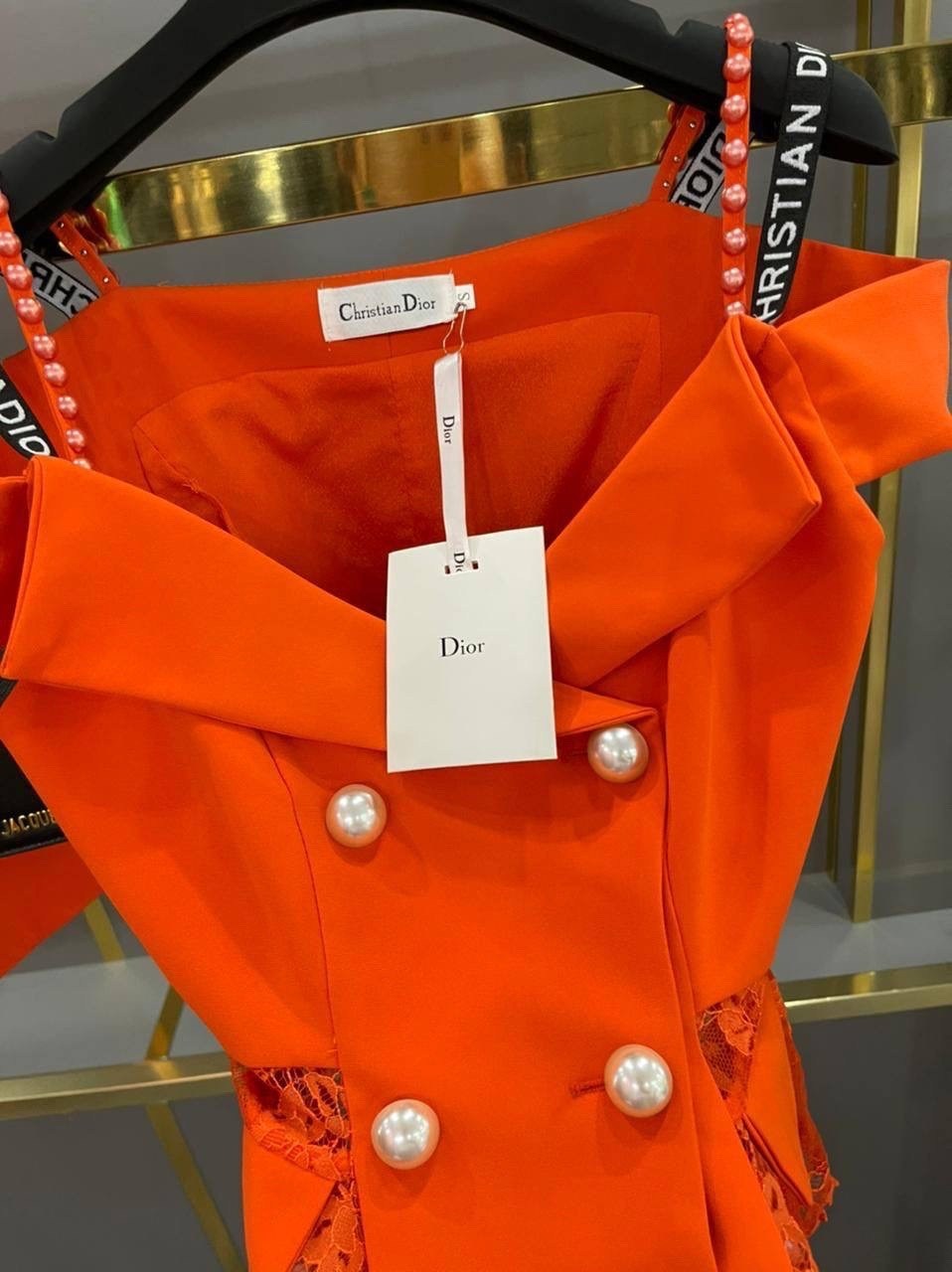 модное платье,платье летнее,летнее платье с баской,модные наряды,летние костюмы