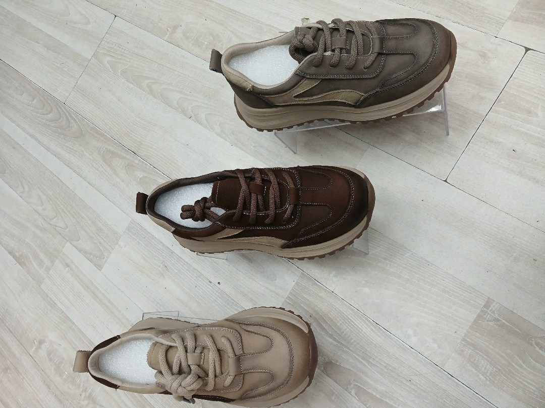 ,женские кроссовки,повседневные кроссовки,бежевые кроссовки,спортивная