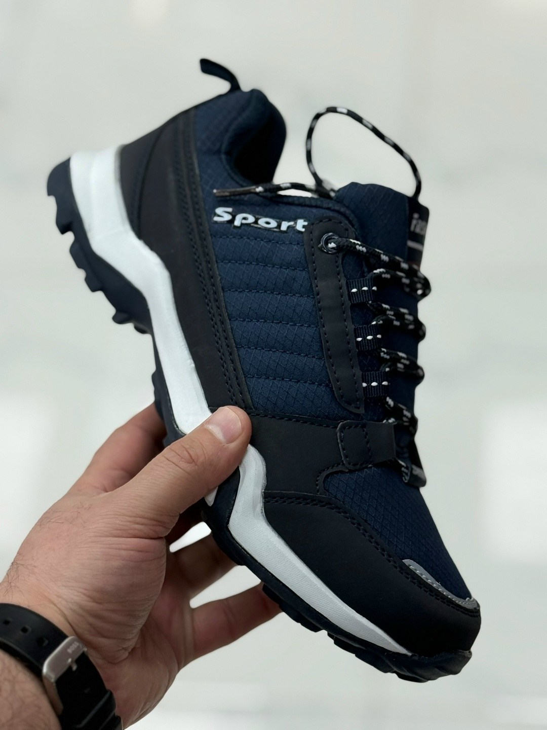 кроссовки мужские,кроссовка мужской,кроссовки,мужская  кроссовки,эксклюзивные кроссовки