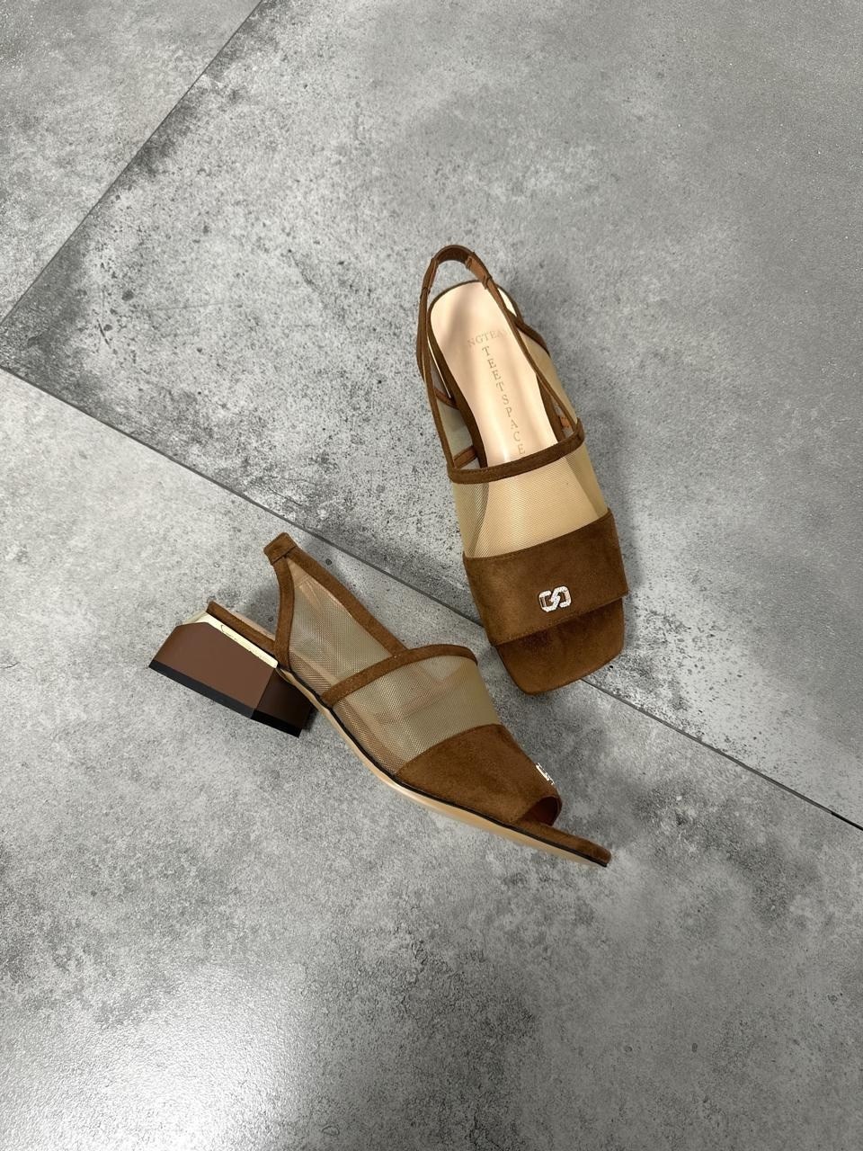 ,женские босоножки,босоножки шанель,босоножки chanel,каблуки босоножки