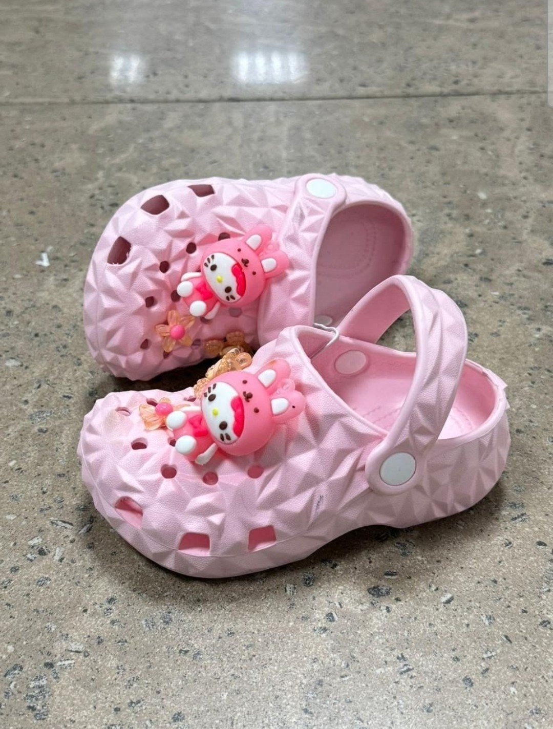 кроксы хеллоу китти,детские тапочки,детские сандалии,кроксы с хелло китти,кроксы детские