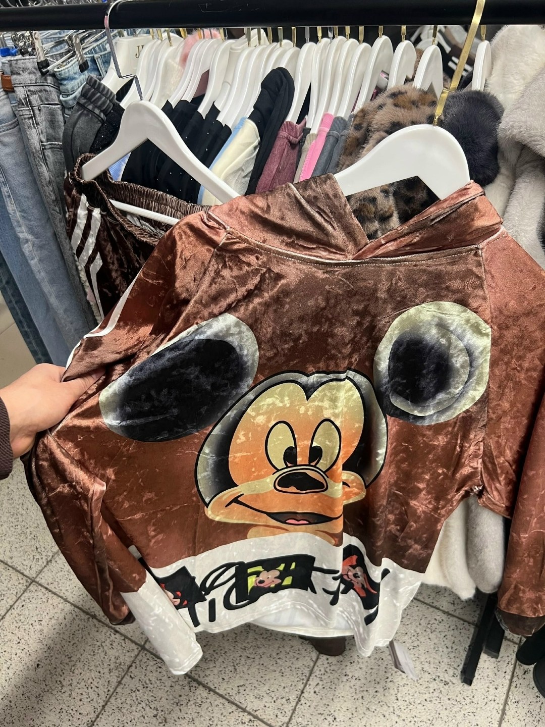 костюм велюровый,cпортивный костюм велюровый,женский велюровый костюм,костюм стильный,костюм спортивные женские костюмы