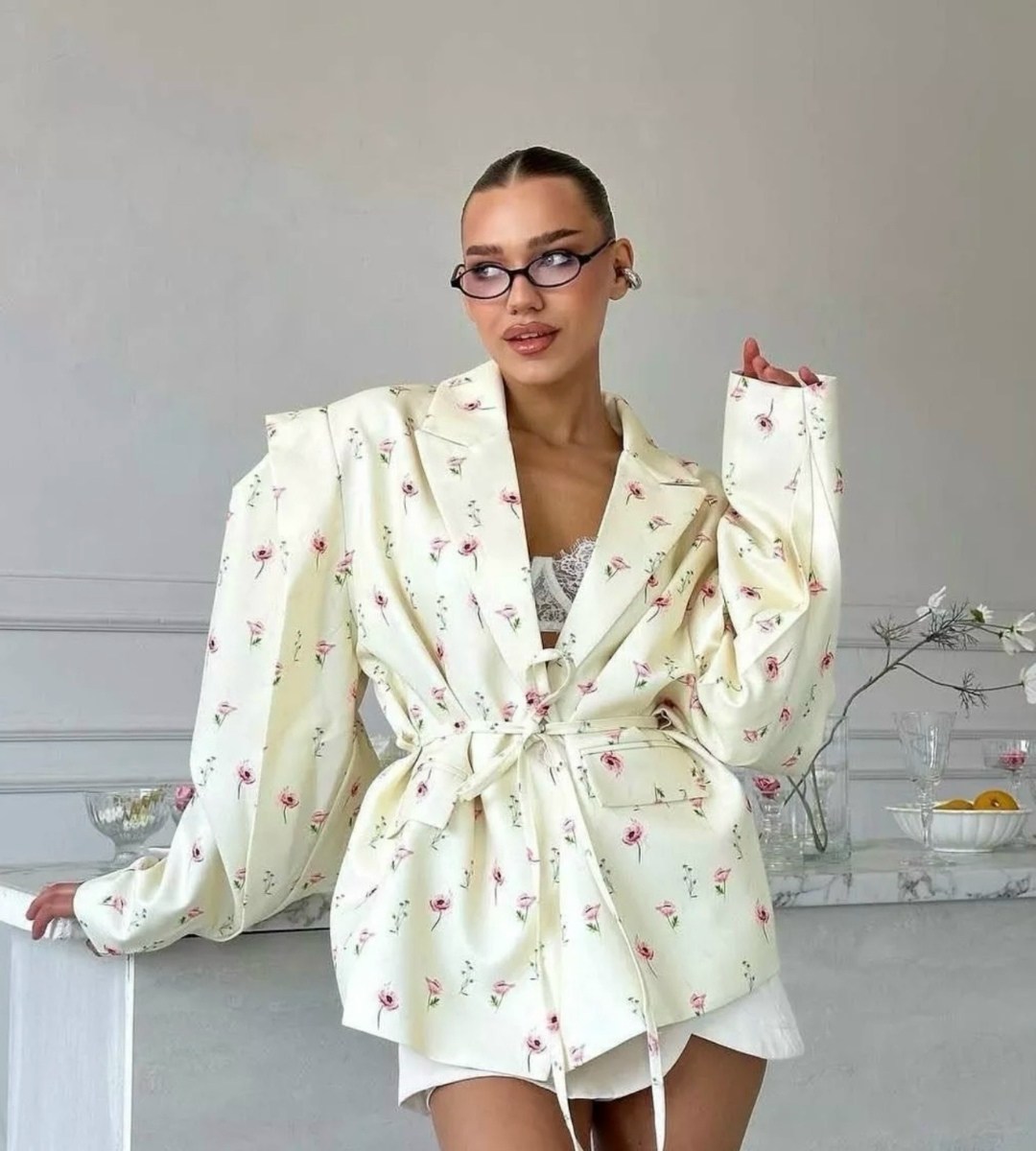 пиджак оверсайз с цветочным принтом leroy style,женский пиджак,пиджак оверсайз в цветочек marysh collection,пиджак,пиджак розовый