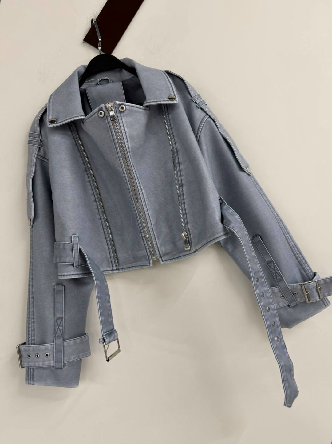 кожаная куртка косуха,куртка косуха,кожаная куртка,косуха винтажная кожаная куртка серая оверсайз mony,косуха кожаная женская куртка оверсайз демисезонная