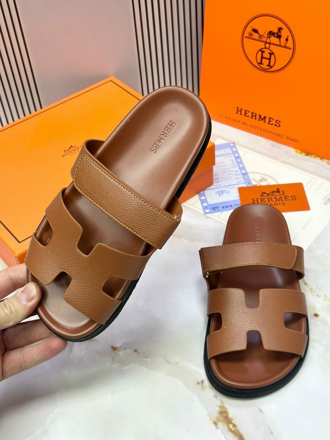 сандалии hermes,шлепанцы hermes,сандали hermes,шлепки hermes,босоножки hermes