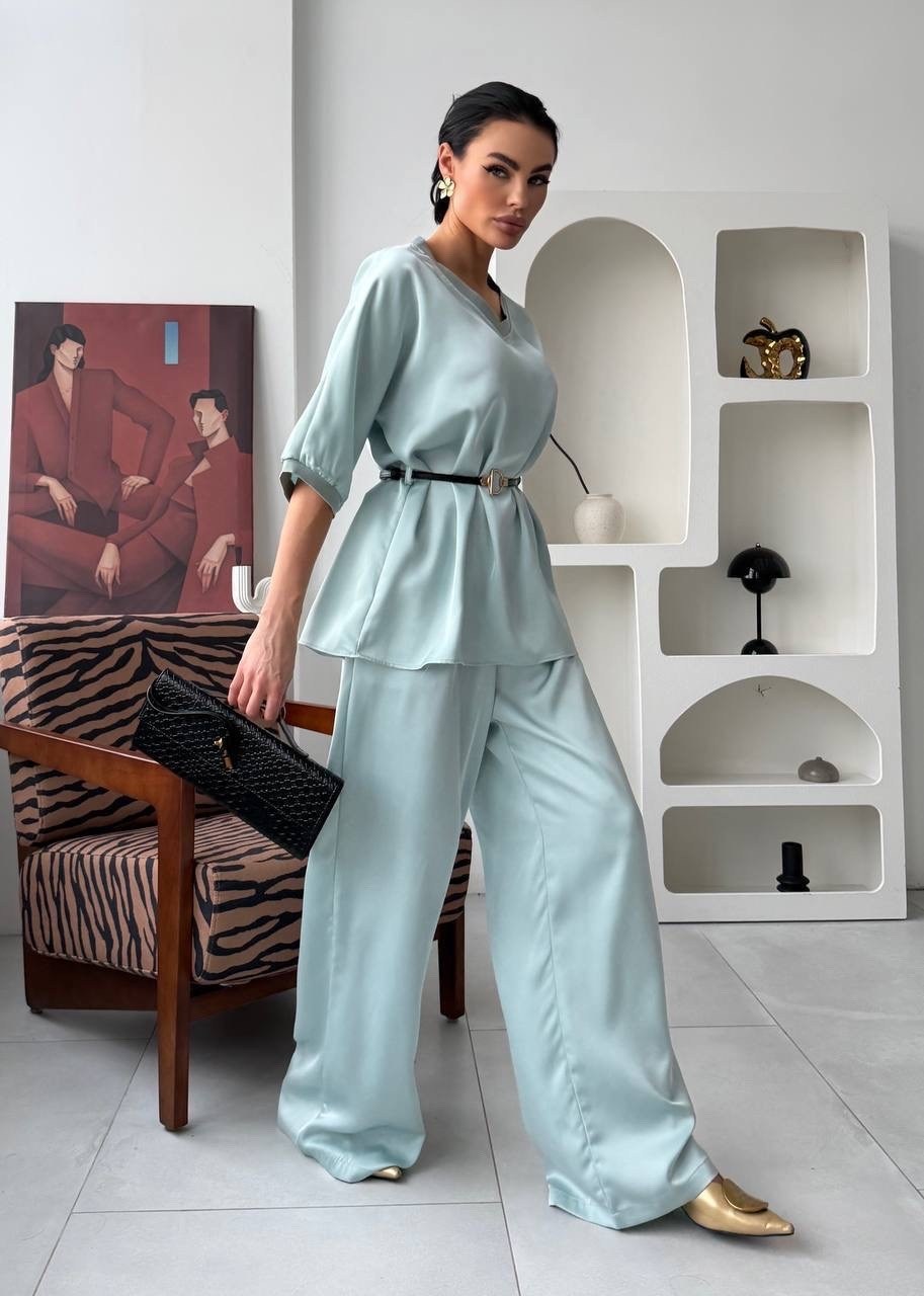 шелковый костюм в пижамном стиле с брюками shokh,шелковый костюм в пижамном стиле с брюками shokh 180097684,костюм с брюками,шелковый брючный костюм,костюм с брюками палаццо
