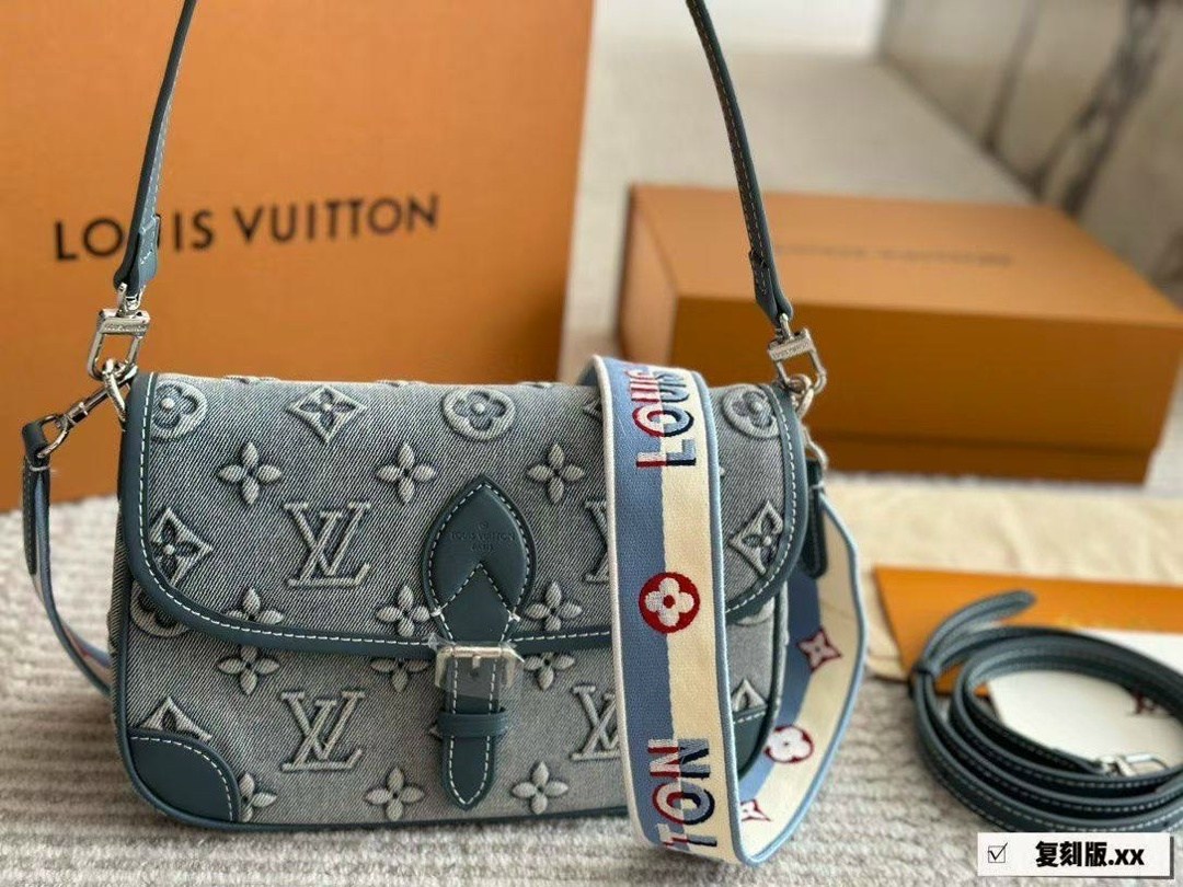 louis vuitton сумка на плечо,сумка женская louis vuitton,louis vuitton сумки,модная женская сумка,сумка на плечо louis vuitton lv