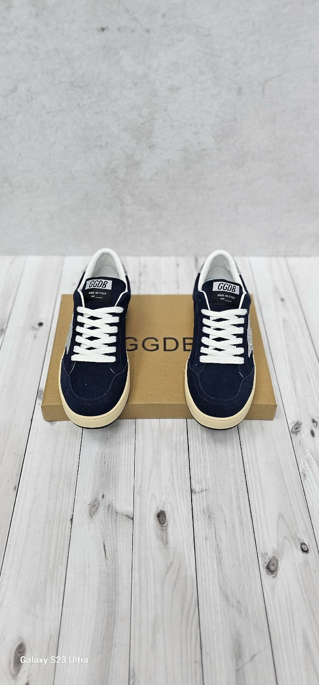 golden goose superstar distressed leather and suede sneakers,golden goose ball star,golden goose navy suede superstar sneakers,golden goose men's ball star suede low-top sneakers,golden goose super st