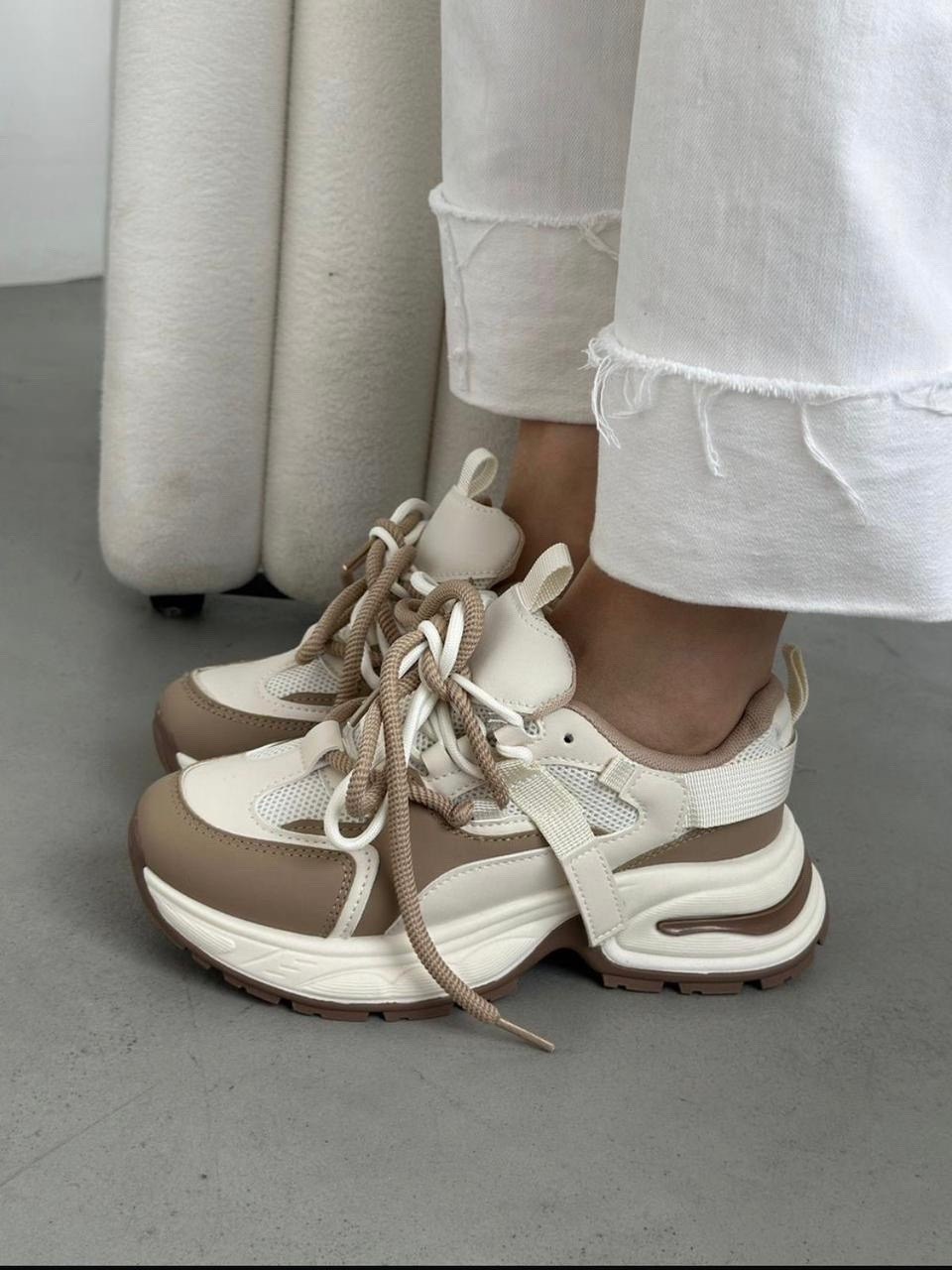 кроссовки женскиe,кроссовки черные,кроссовки женские на платформе,кроссовки на большой подошве,женские массивные кроссовки