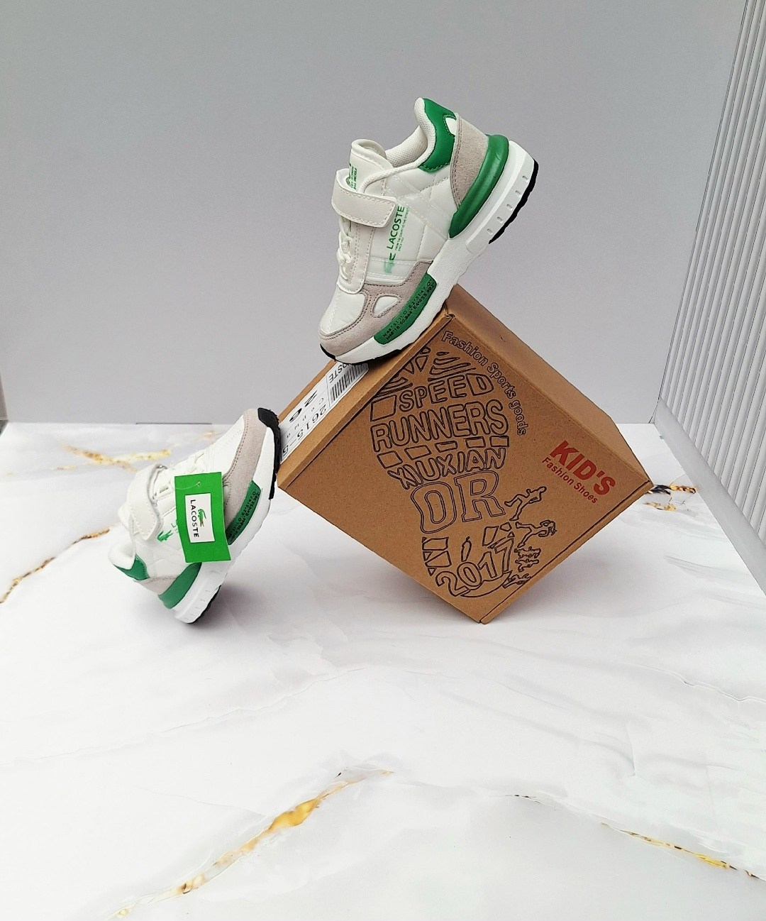 кроссовки,модные кроссовки,детские кроссовки,повседневные кроссовки,брендовые кроссовки