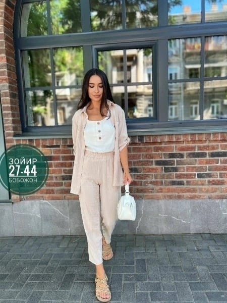 бежевый брючный костюм,женский летний костюм двойка,костюм с длинной рубашкой,брючный костюм с топом,повседневный костюм двойка