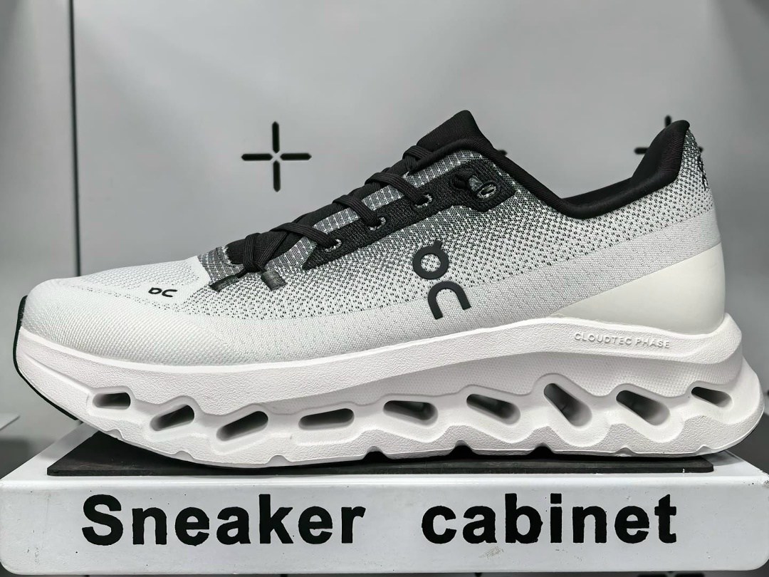 беговые кроссовки cloudmonster black magnet женские,кроссовки cloudrunner 2 waterproof on черный,беговые кроссовки cloudmonster black magnet,кроссовки cloudmonster on цвет all black,мужские кроссовки