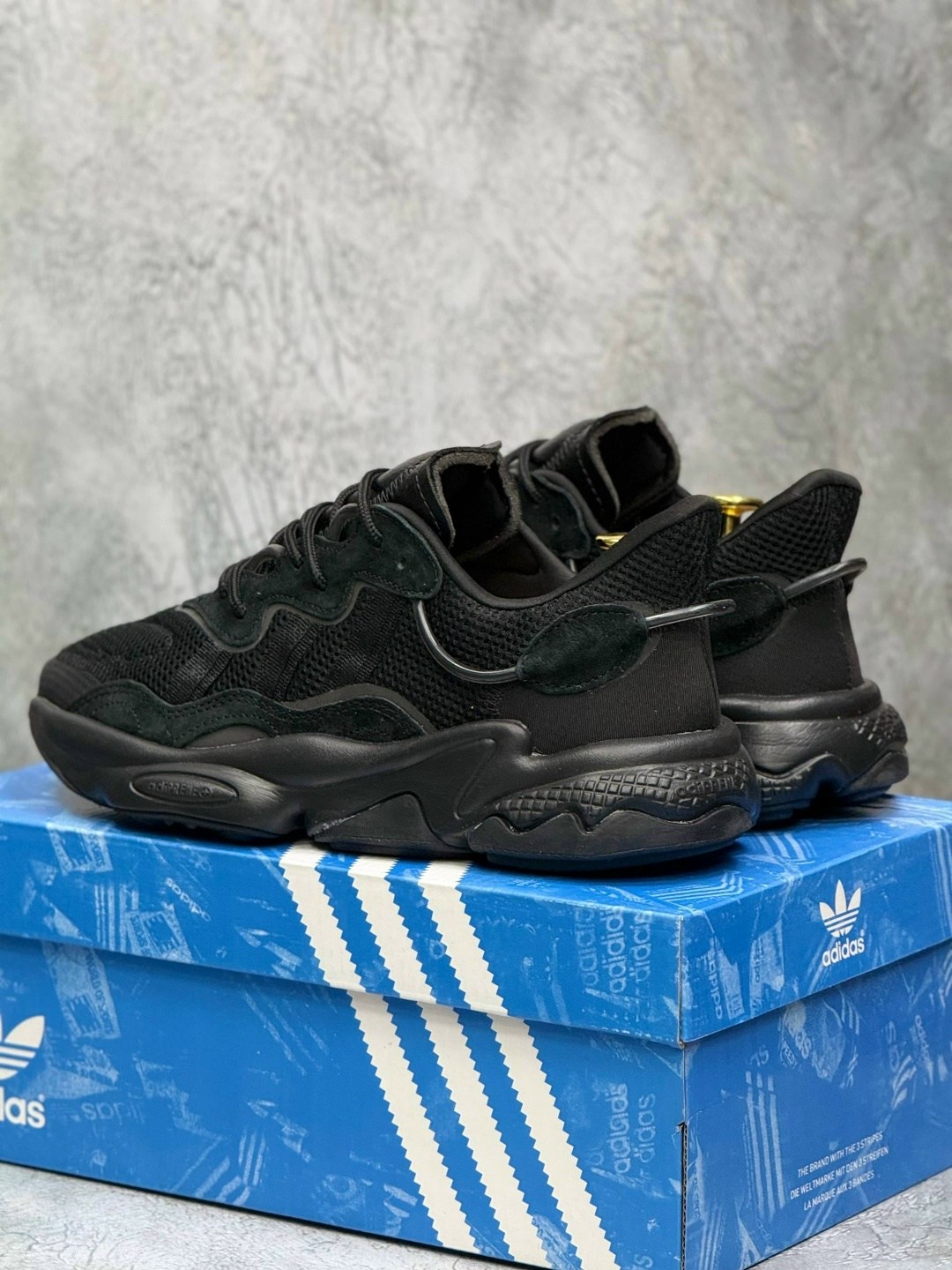 мужские кроссовки adidas ozweego,кроссовки adidas ozweego,кроссовки мужские adidas ozweego core black/grey five,кроссовки adidas originals ozweego,adidas originals ozweego