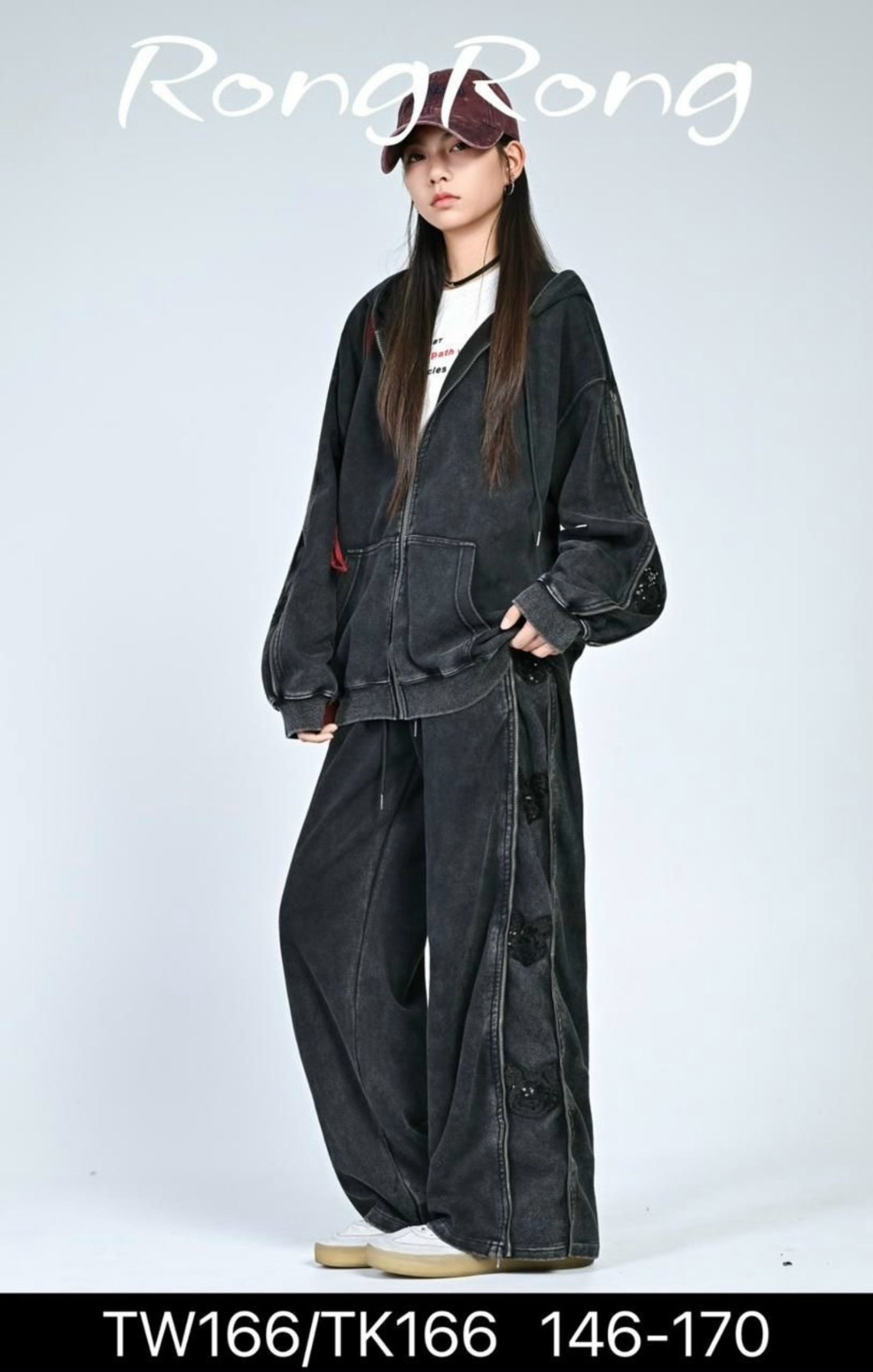 женский костюм,джинсовые костюмы,костюм спортивный женский,костюм женский на флисе,толстовка с капюшоном