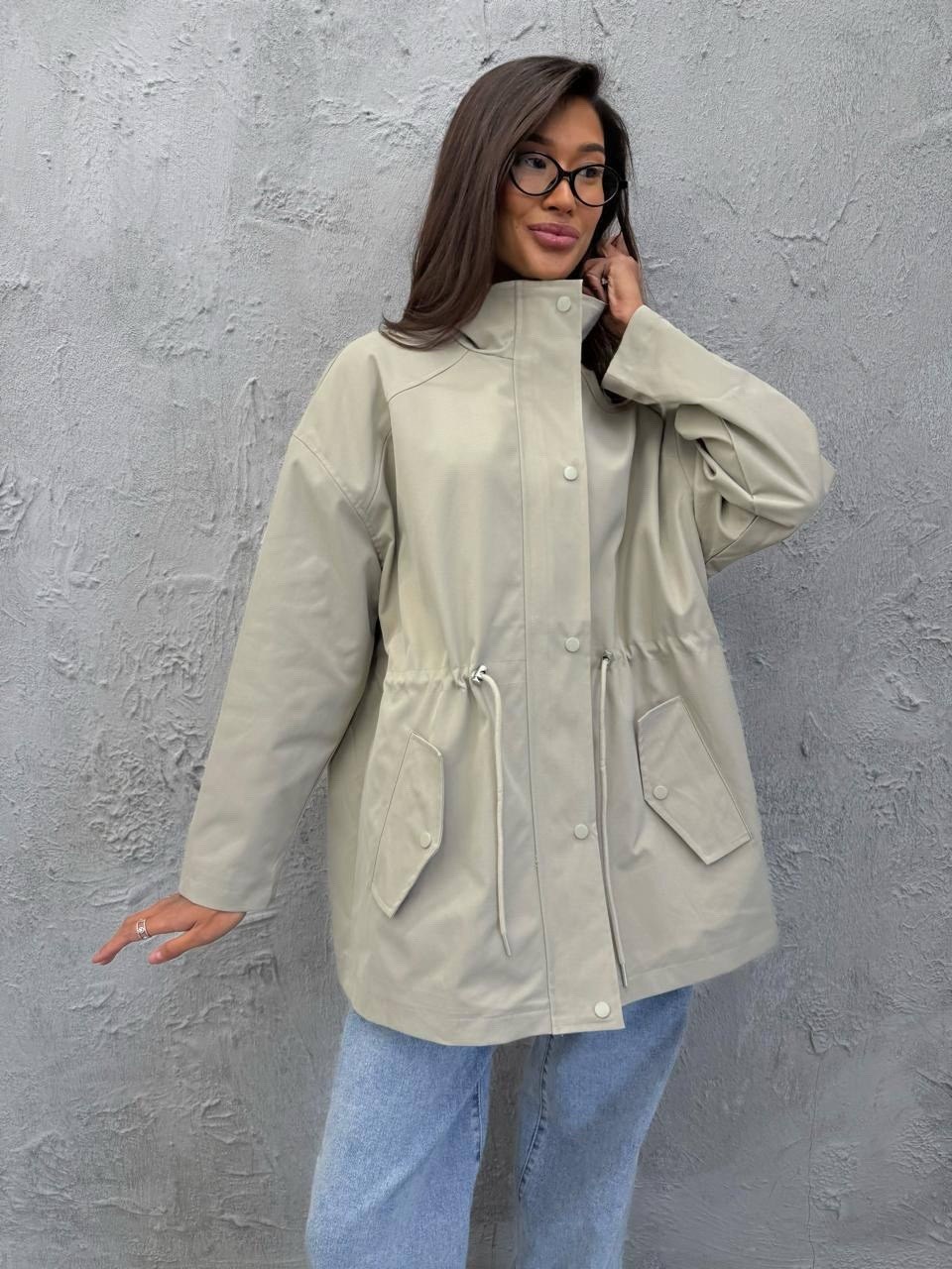 ветровка,куртка стильная,ветровка женская,куртка женская,бежевая куртка