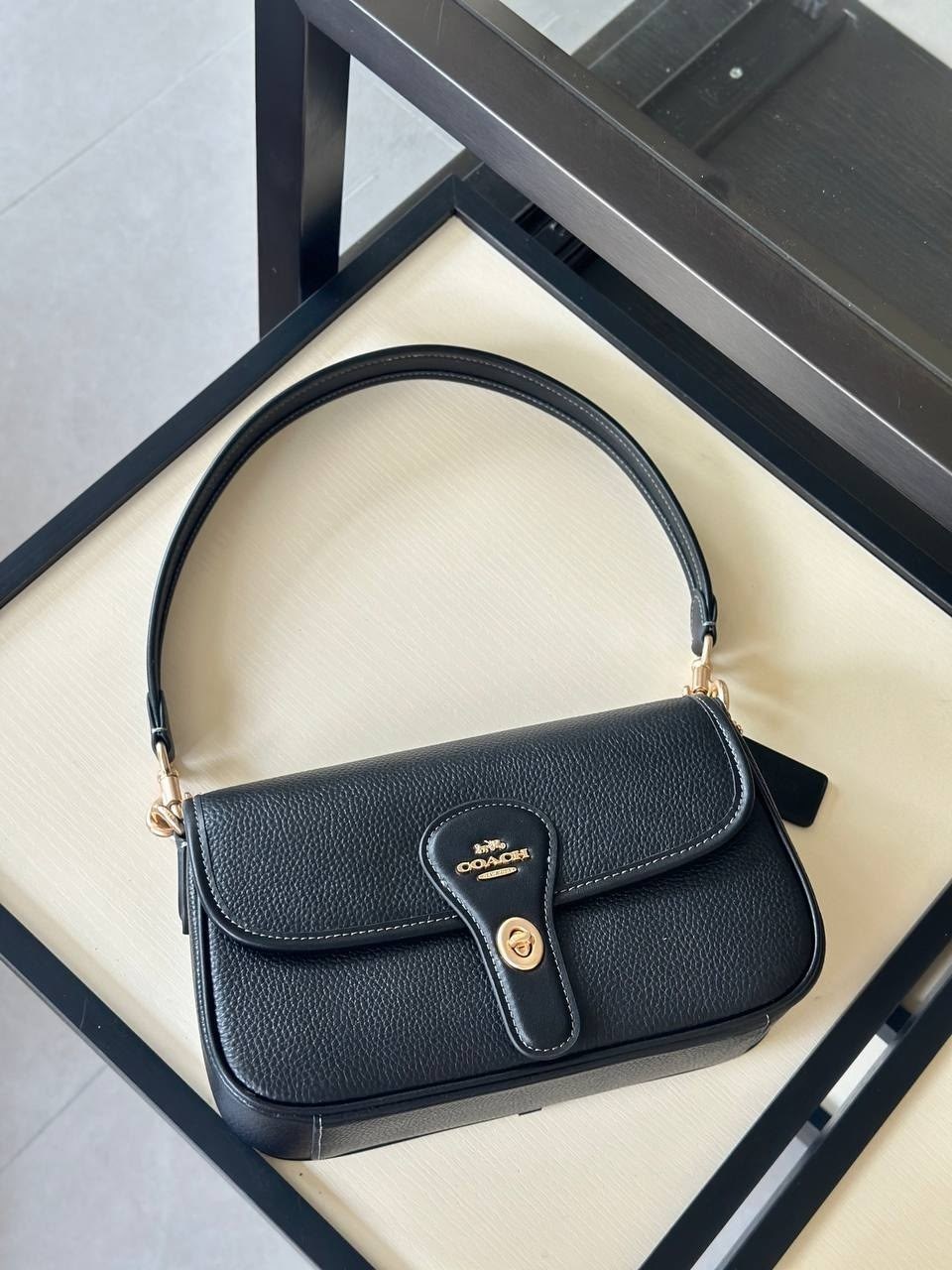 женская сумка coach,сумка coach,coach сумка на плечо,coach cassie,сумка через плечо coach