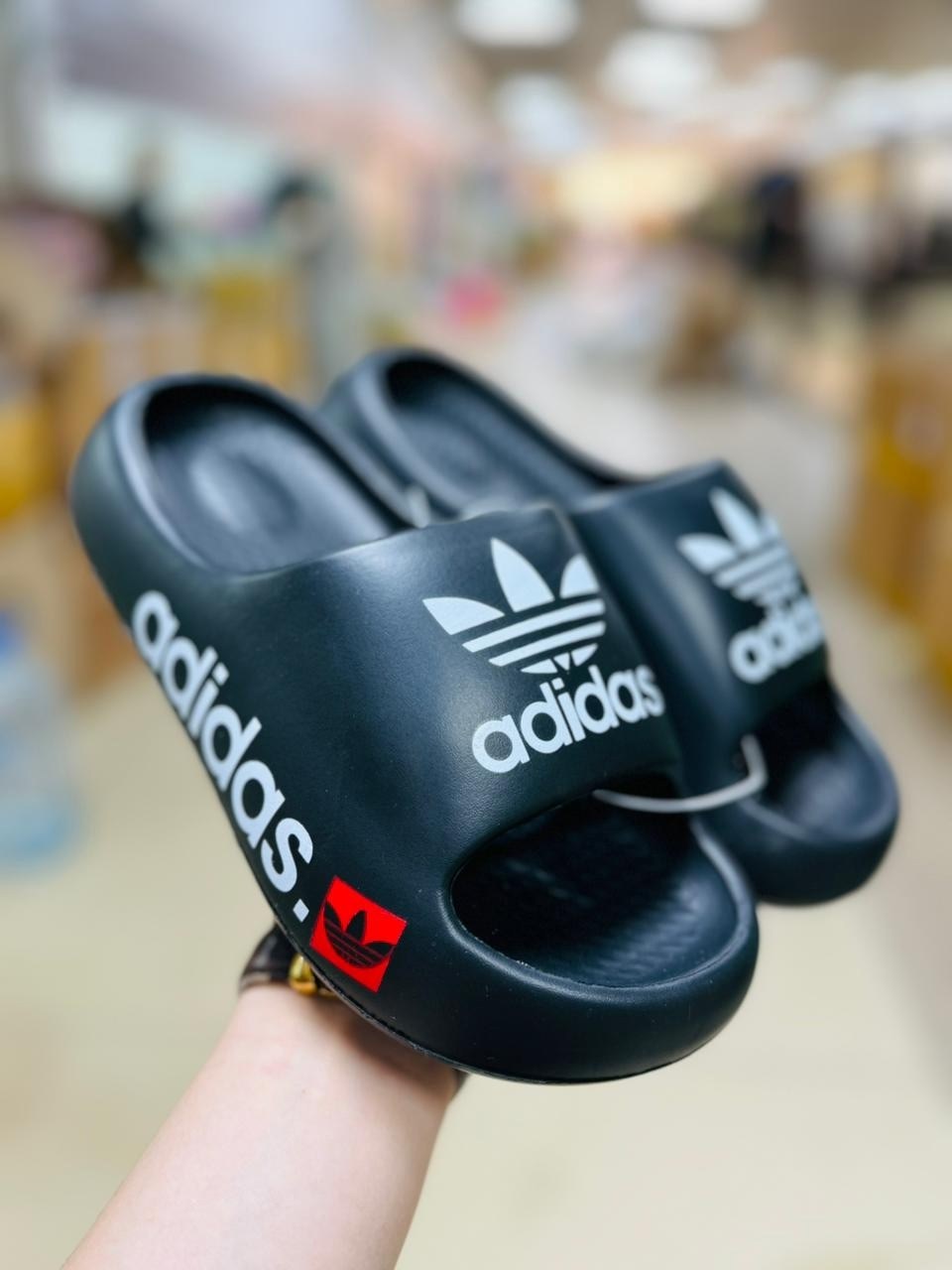 шлепанцы adidas,сланцы adidas,шлепки adidas,,шлепанцы женские