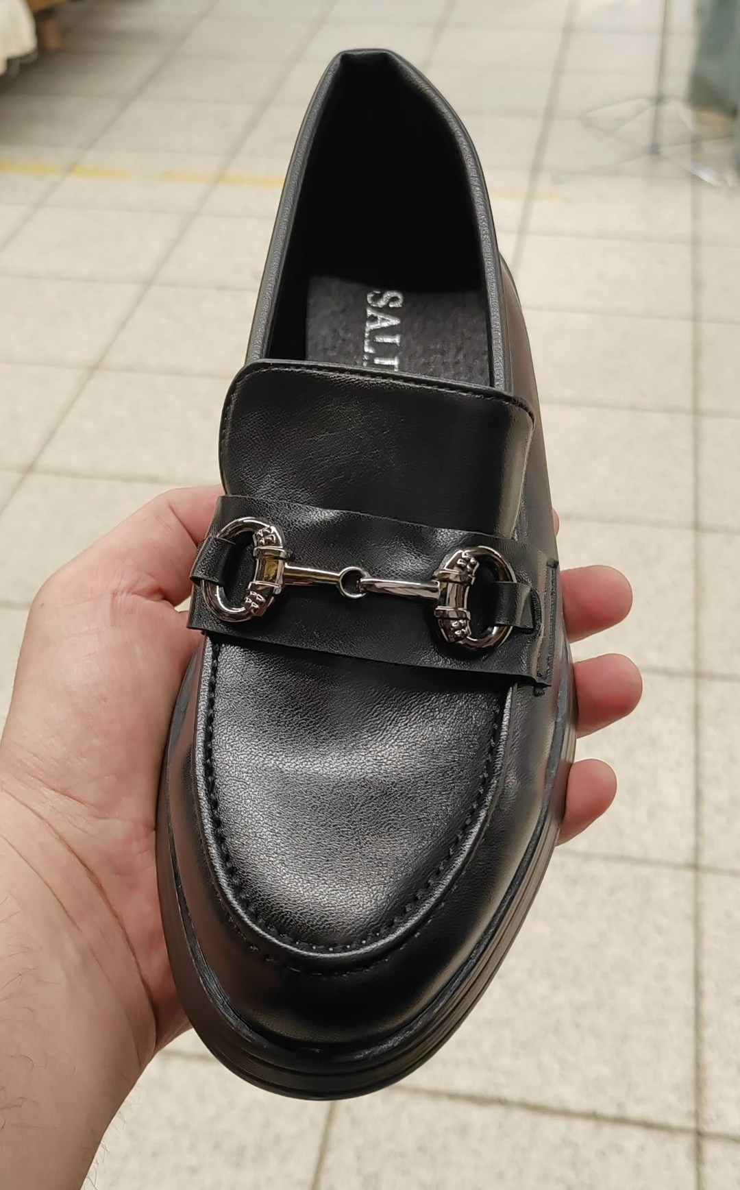 лоферы женские,обувь,лоферы с пряжкой,черные лоферы,лоферы женскиe из натуральной кожи