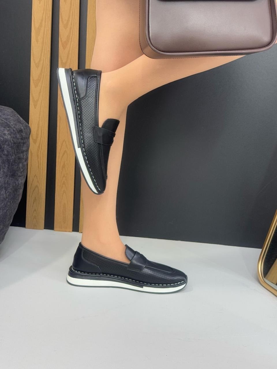 ,лоферы женские,женские мокасины, женская,мокасины с перфорацией