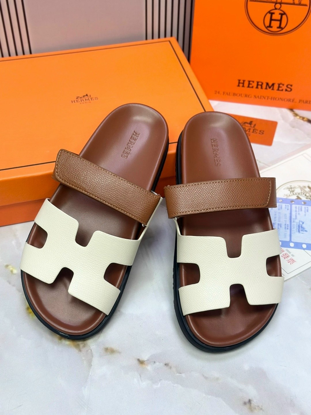 сандалии hermes,шлепанцы hermes,сандали hermes,шлепки hermes,босоножки hermes