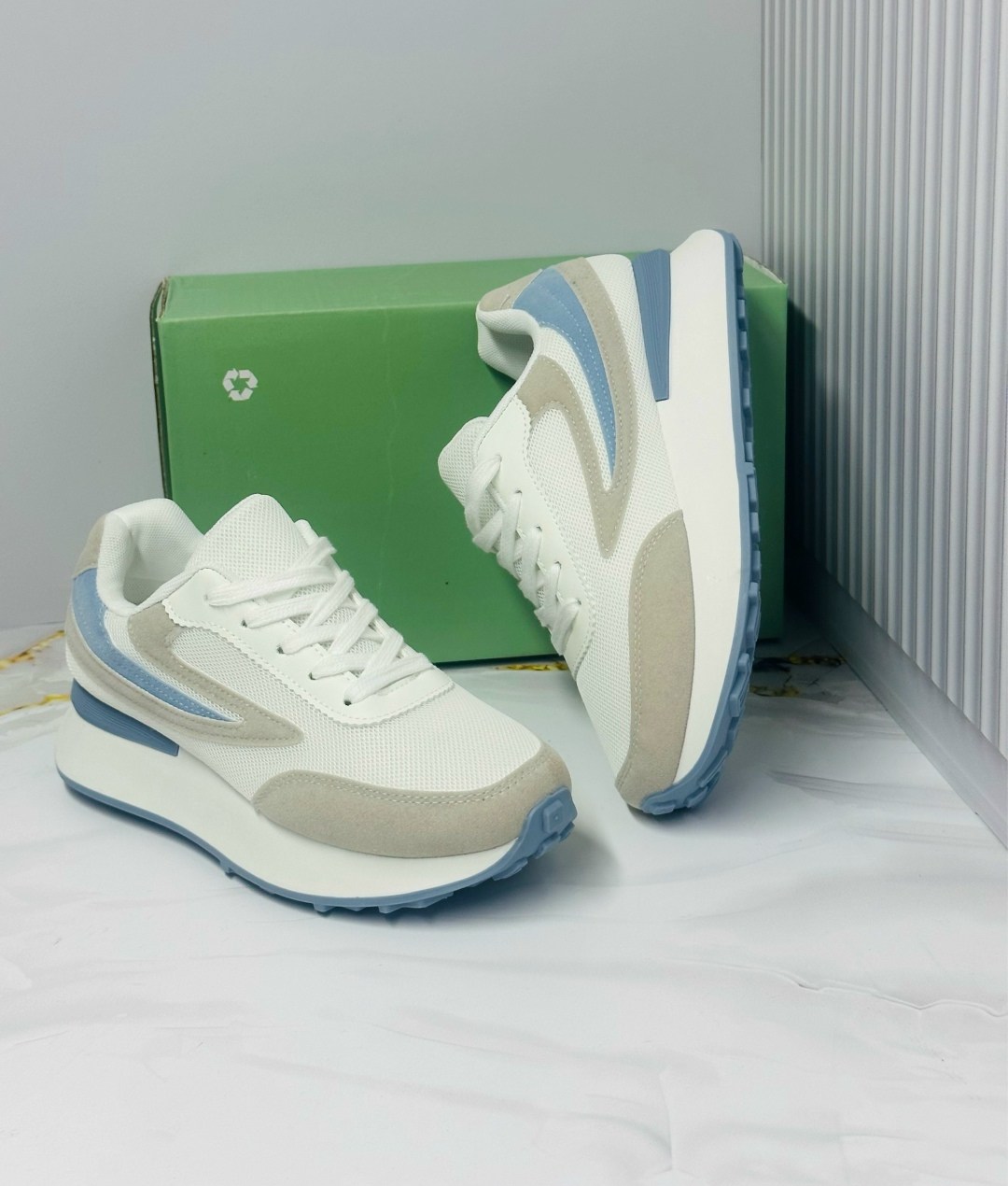 кроссовки женские,кроссовки,кроссовка,стильные кроссовки,модные кроссовки