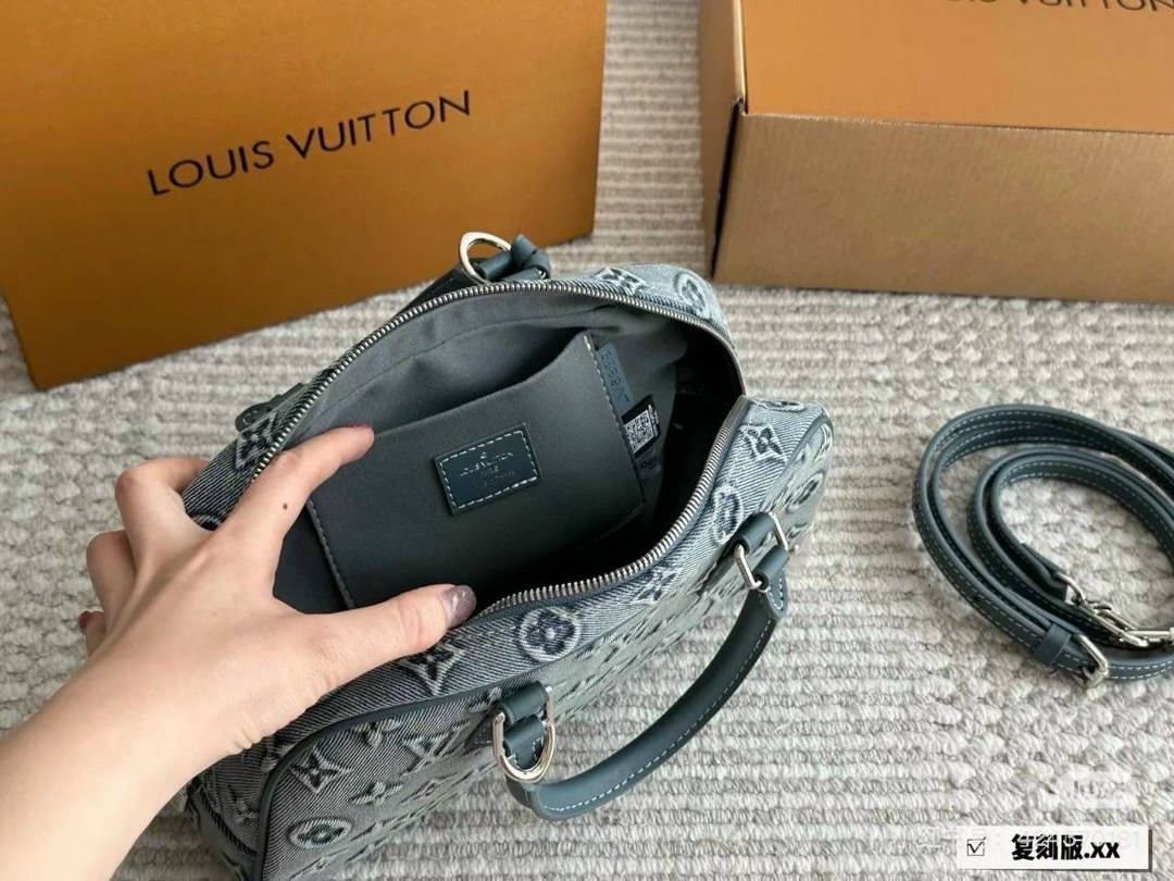 дорожная сумка louis vuitton,сумка женская louis vuitton,сумка louis vuitton,модная сумка,louis vuitton сумка на плечо
